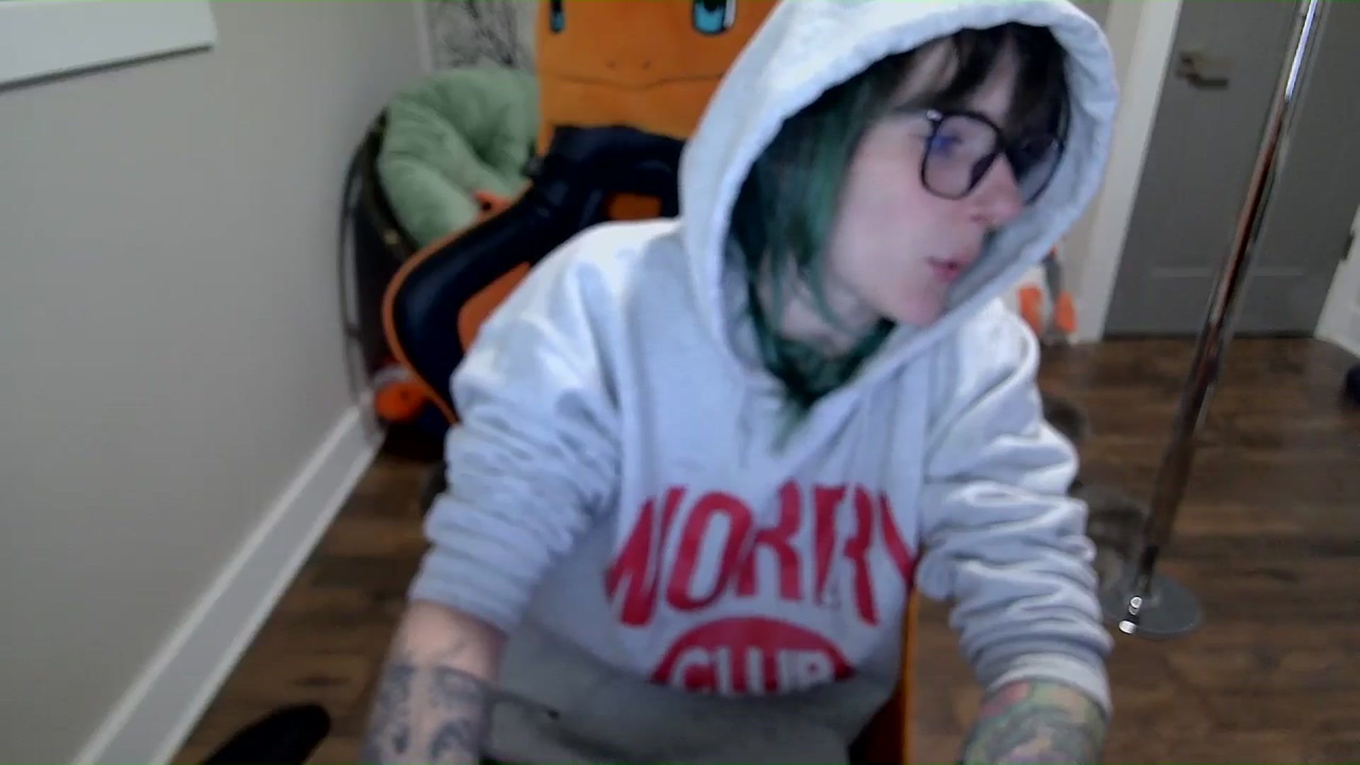 Gallery image thumbnail from Fueledbyfiona's myfreecams stream on, 02/18/2025, 04:02 image 2 of 20
