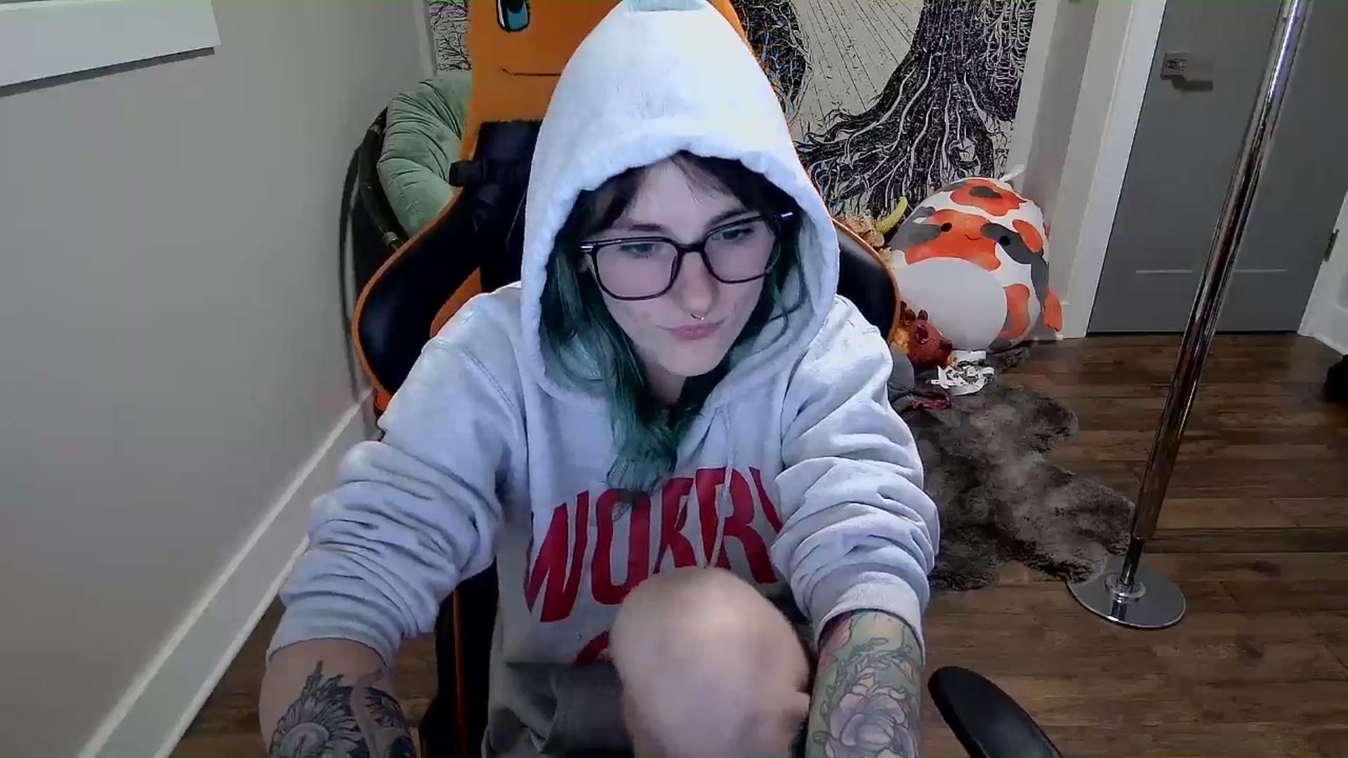 Gallery image thumbnail from Fueledbyfiona's myfreecams stream on, 02/18/2025, 04:02 image 10 of 20