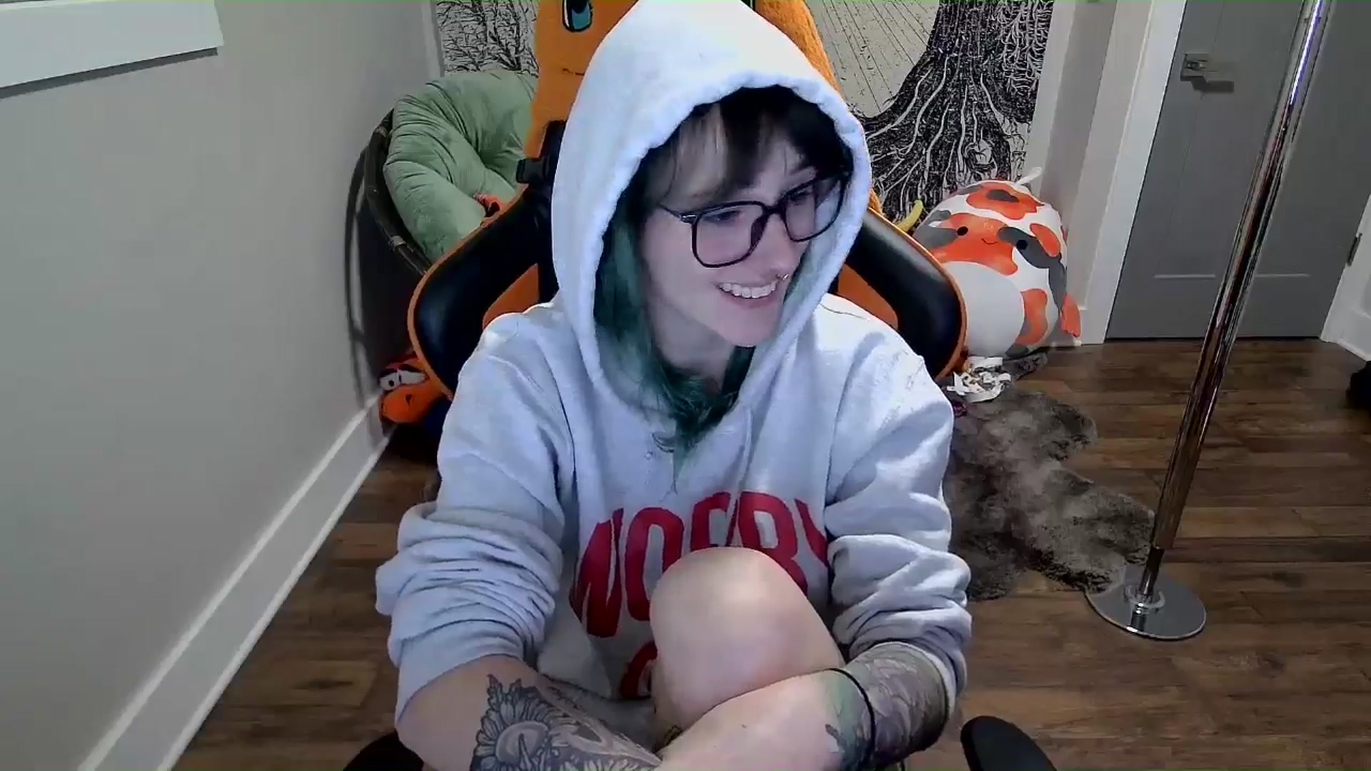 Gallery image thumbnail from Fueledbyfiona's myfreecams stream on, 02/18/2025, 04:02 image 12 of 20
