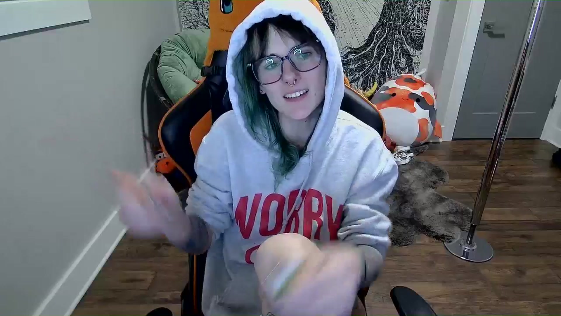 Gallery image thumbnail from Fueledbyfiona's myfreecams stream on, 02/18/2025, 04:02 image 11 of 20