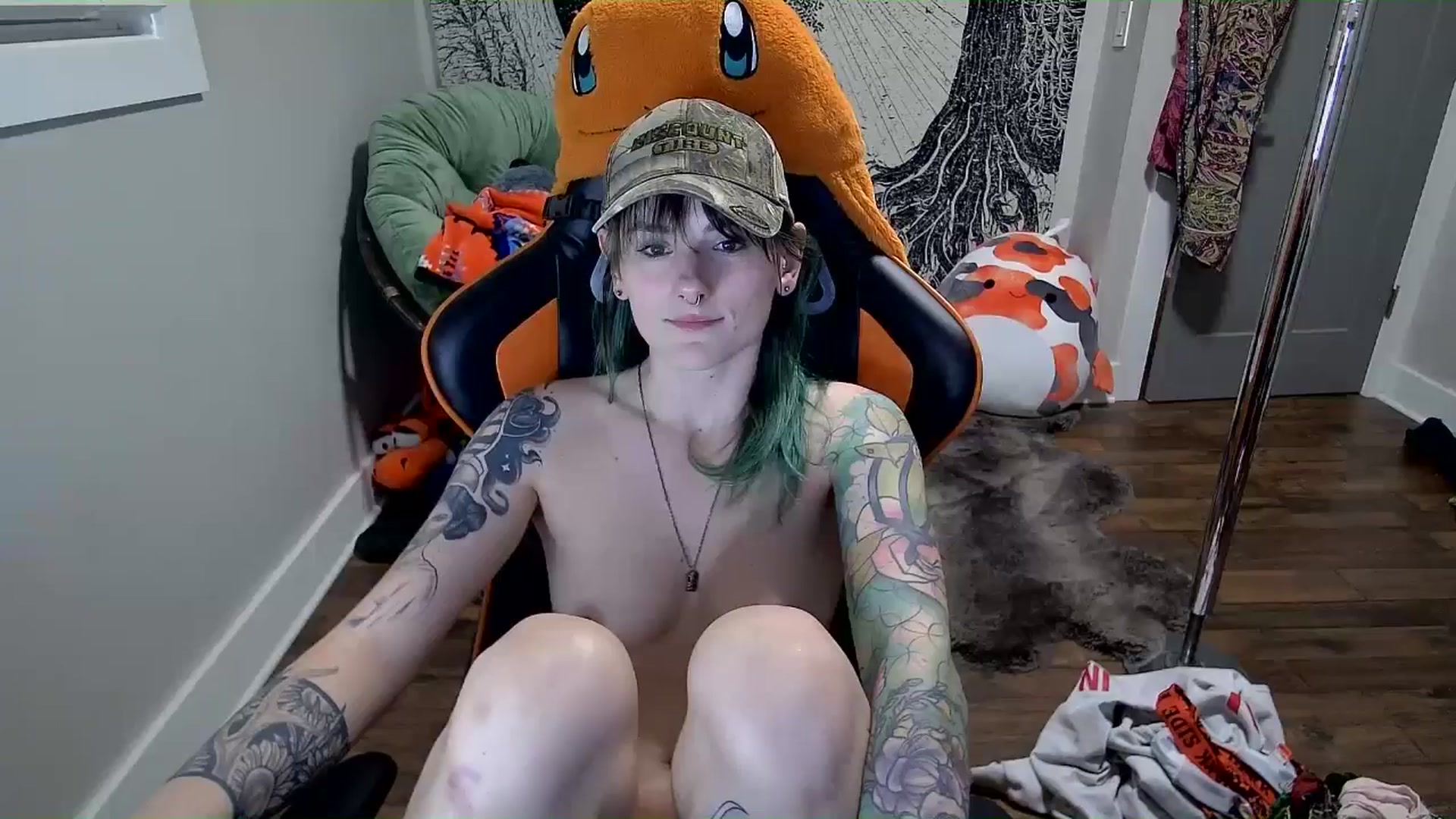 Gallery image thumbnail from Fueledbyfiona's myfreecams stream on, 02/23/2025, 05:59 image 9 of 20