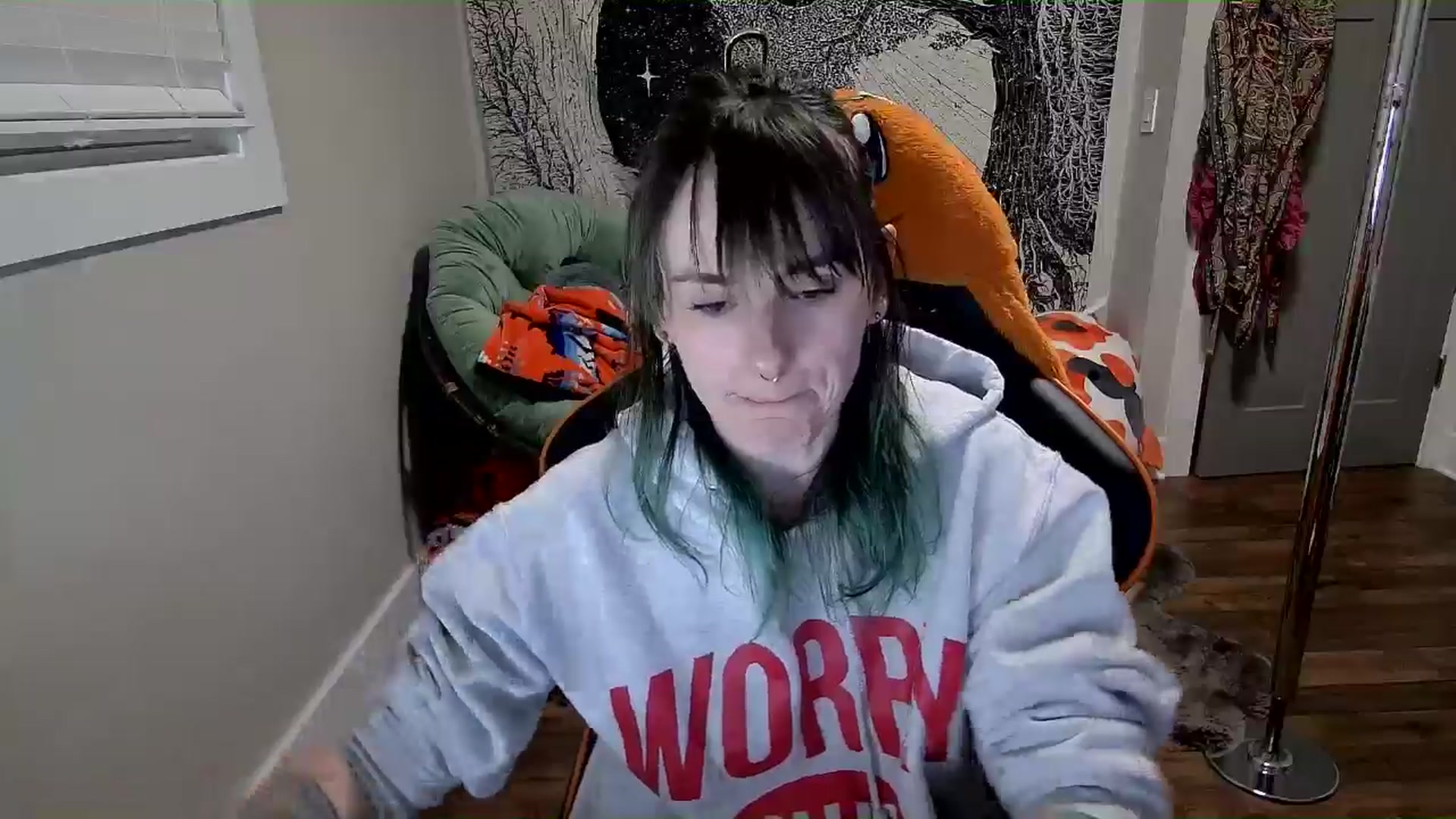 Gallery image thumbnail from Fueledbyfiona's myfreecams stream on, 02/23/2025, 05:59 image 3 of 20