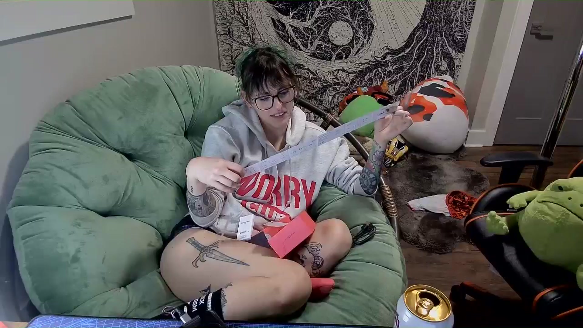 Gallery image thumbnail from Fueledbyfiona's myfreecams stream on, 02/24/2025, 05:20 image 4 of 20