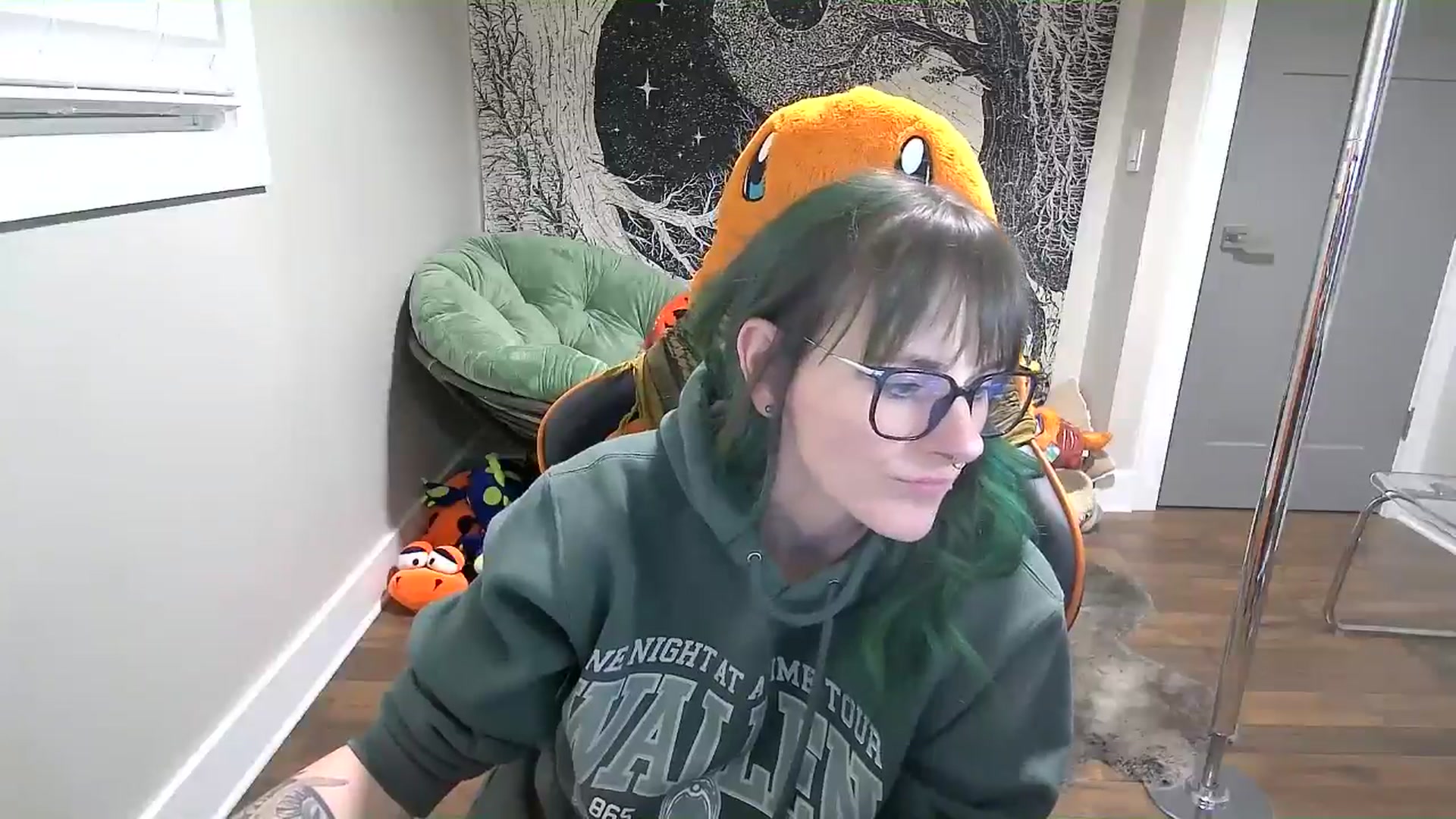 Gallery image thumbnail from Fueledbyfiona's myfreecams stream on, 02/25/2025, 03:33 image 11 of 20