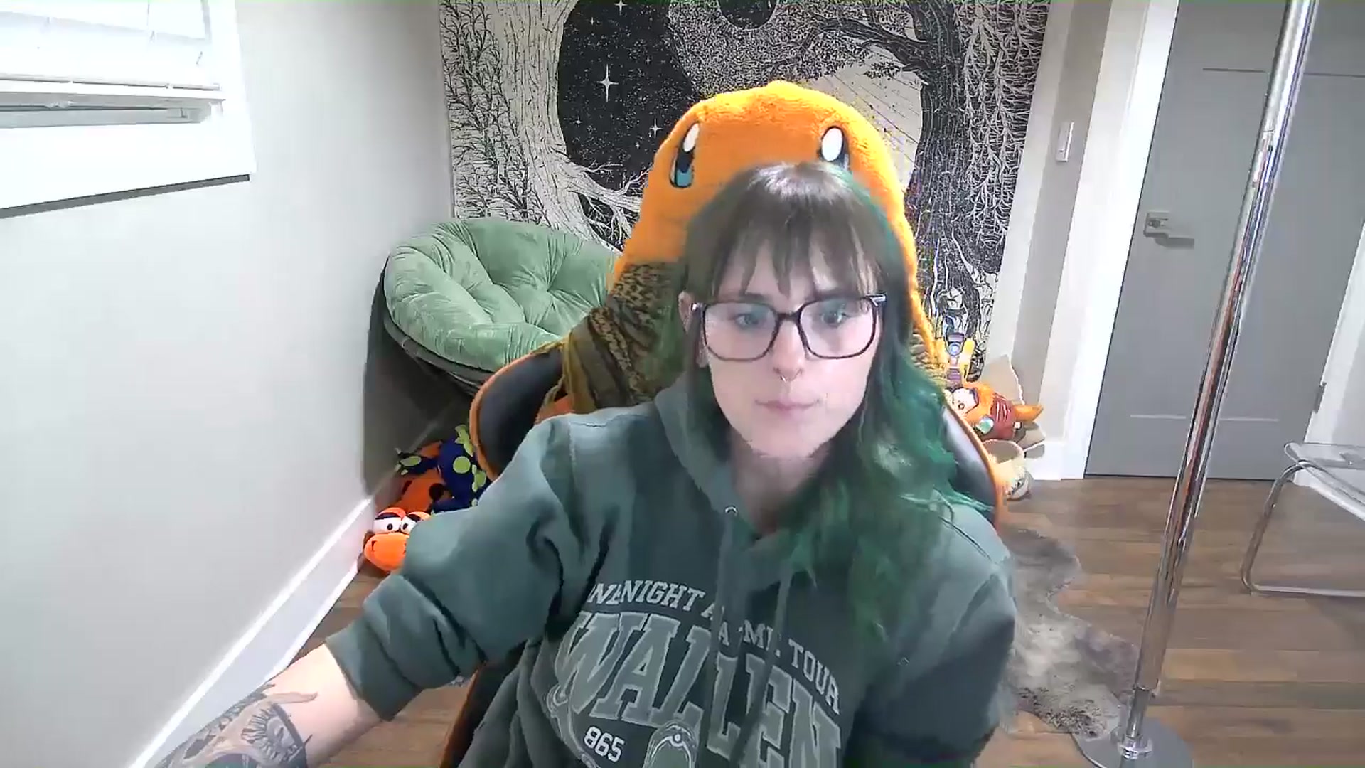 Gallery image thumbnail from Fueledbyfiona's myfreecams stream on, 02/25/2025, 03:33 image 15 of 20