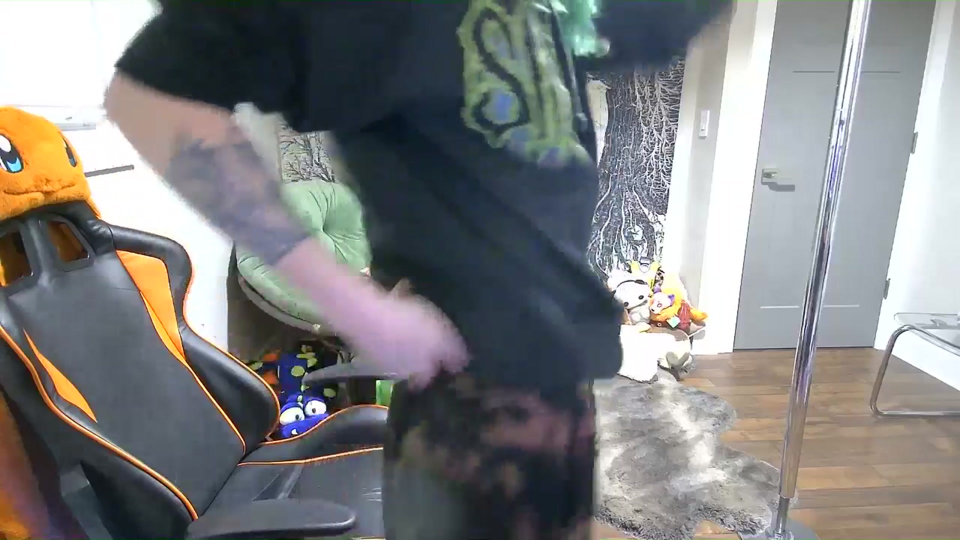 Gallery image thumbnail from Fueledbyfiona's myfreecams stream on, 03/28/2025, 03:44 image 10 of 20