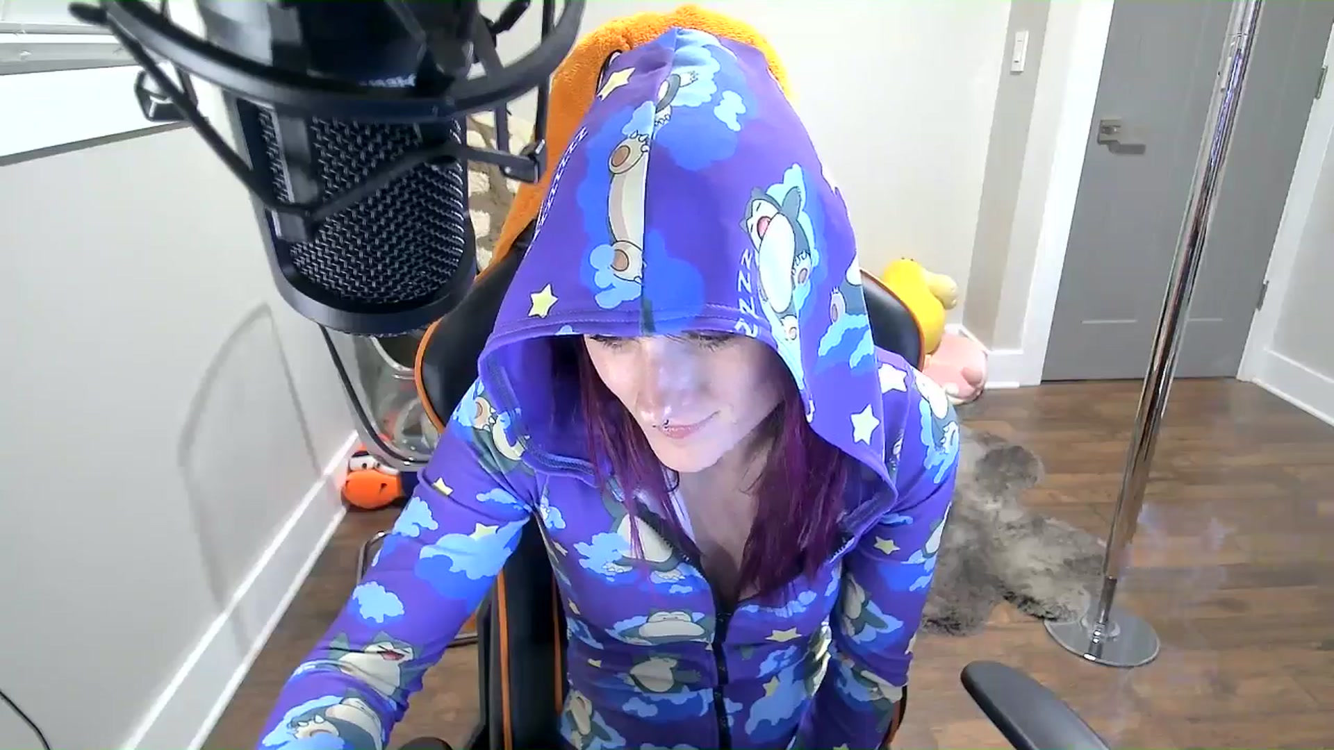 Gallery image thumbnail from Fueledbyfiona's myfreecams stream on, 08/11/2025, 02:36 image 9 of 20