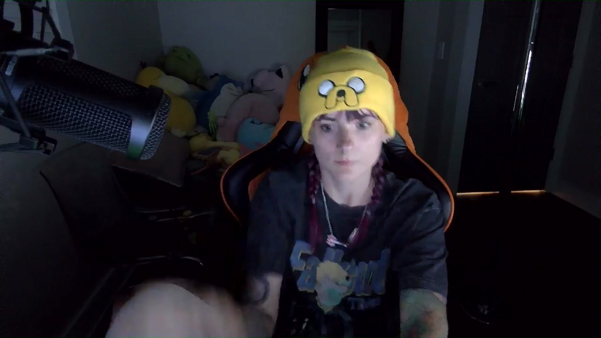 Gallery image thumbnail from Fueledbyfiona's myfreecams stream on, 09/19/2025, 04:09 image 8 of 20