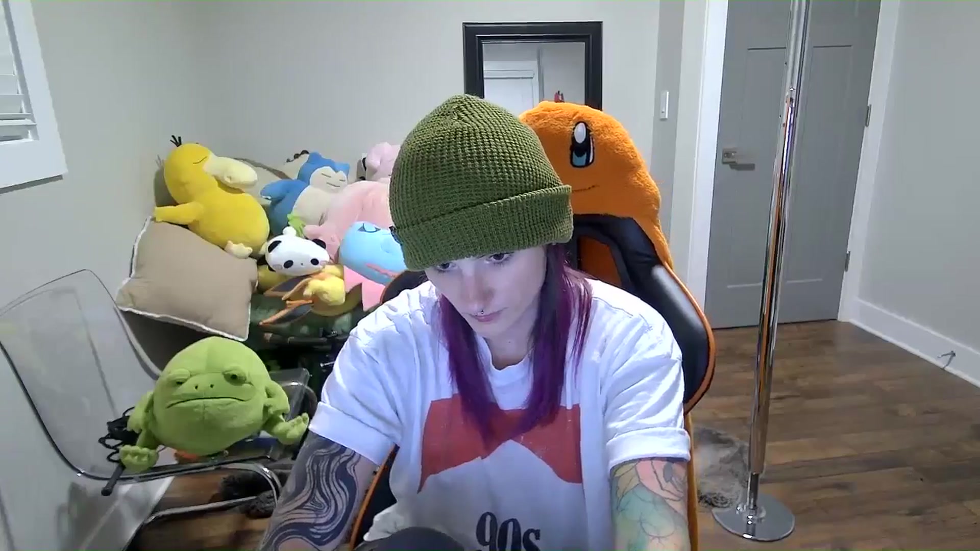 Gallery image thumbnail from Fueledbyfiona's myfreecams stream on, 09/21/2025, 03:23 image 8 of 20
