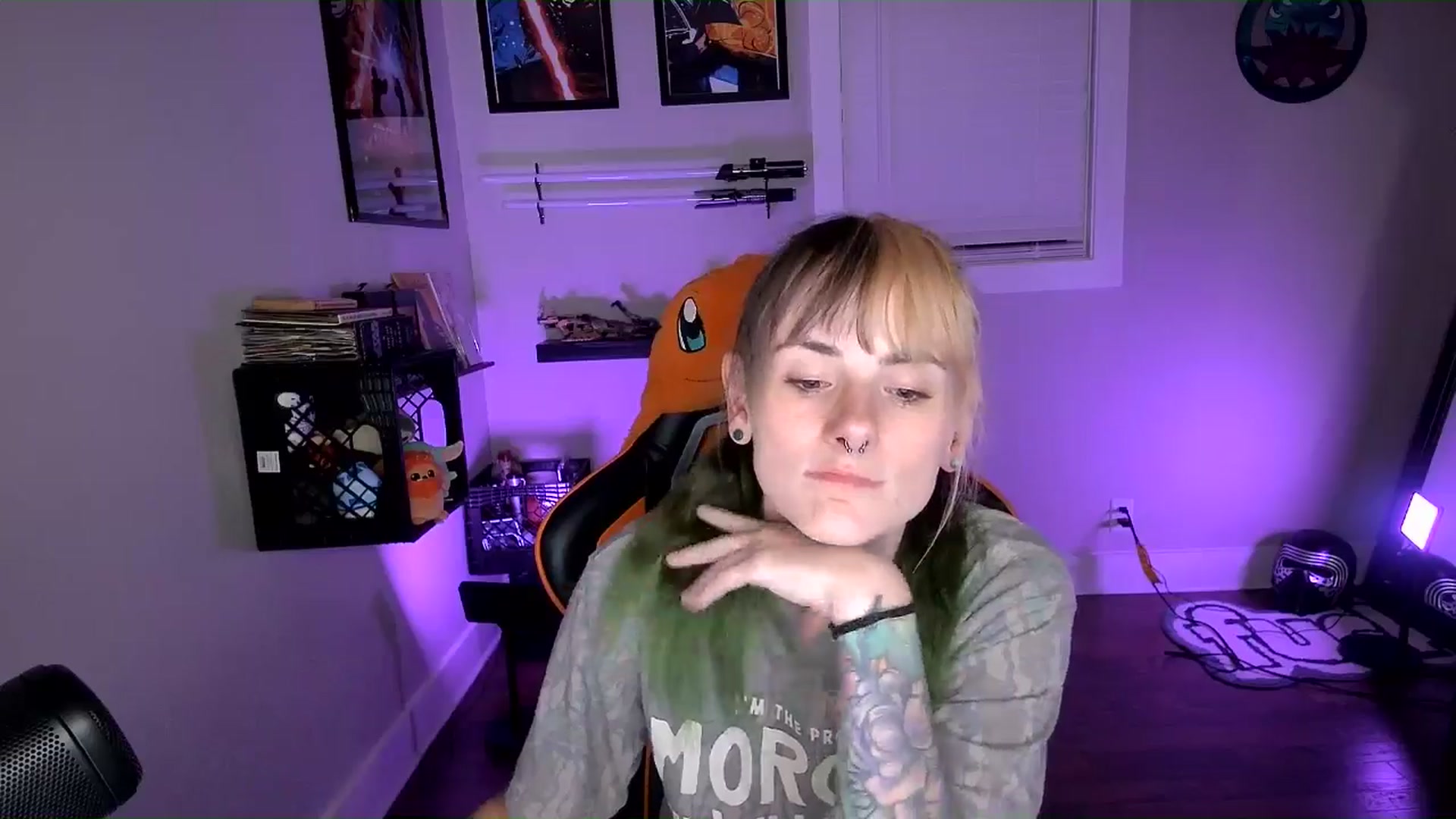 Gallery image thumbnail from Fueledbyfiona's myfreecams stream on, 11/02/2025, 02:39 image 16 of 20