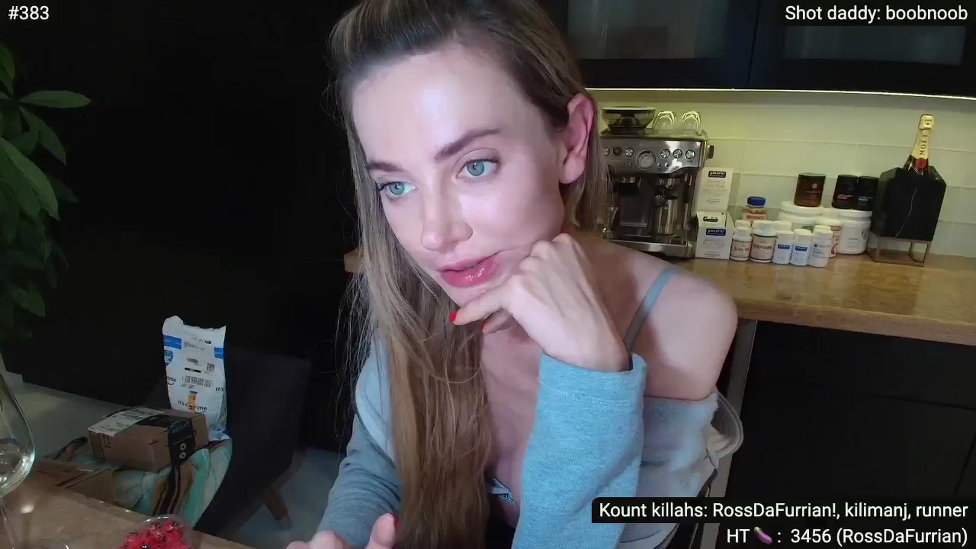 Gallery image thumbnail from FuglyFriday's myfreecams stream on, 10/05/2024, 07:39 image 18 of 20