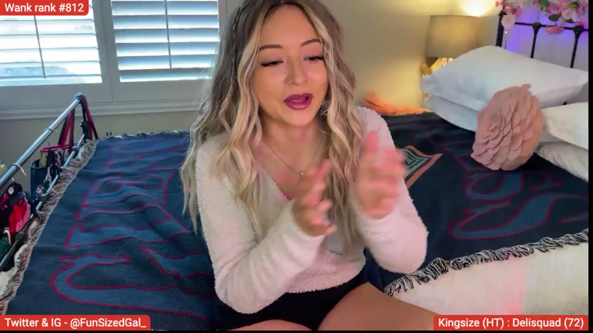Gallery image thumbnail from FunSizedGal's myfreecams stream on, 08/29/2024, 19:19 image 10 of 20
