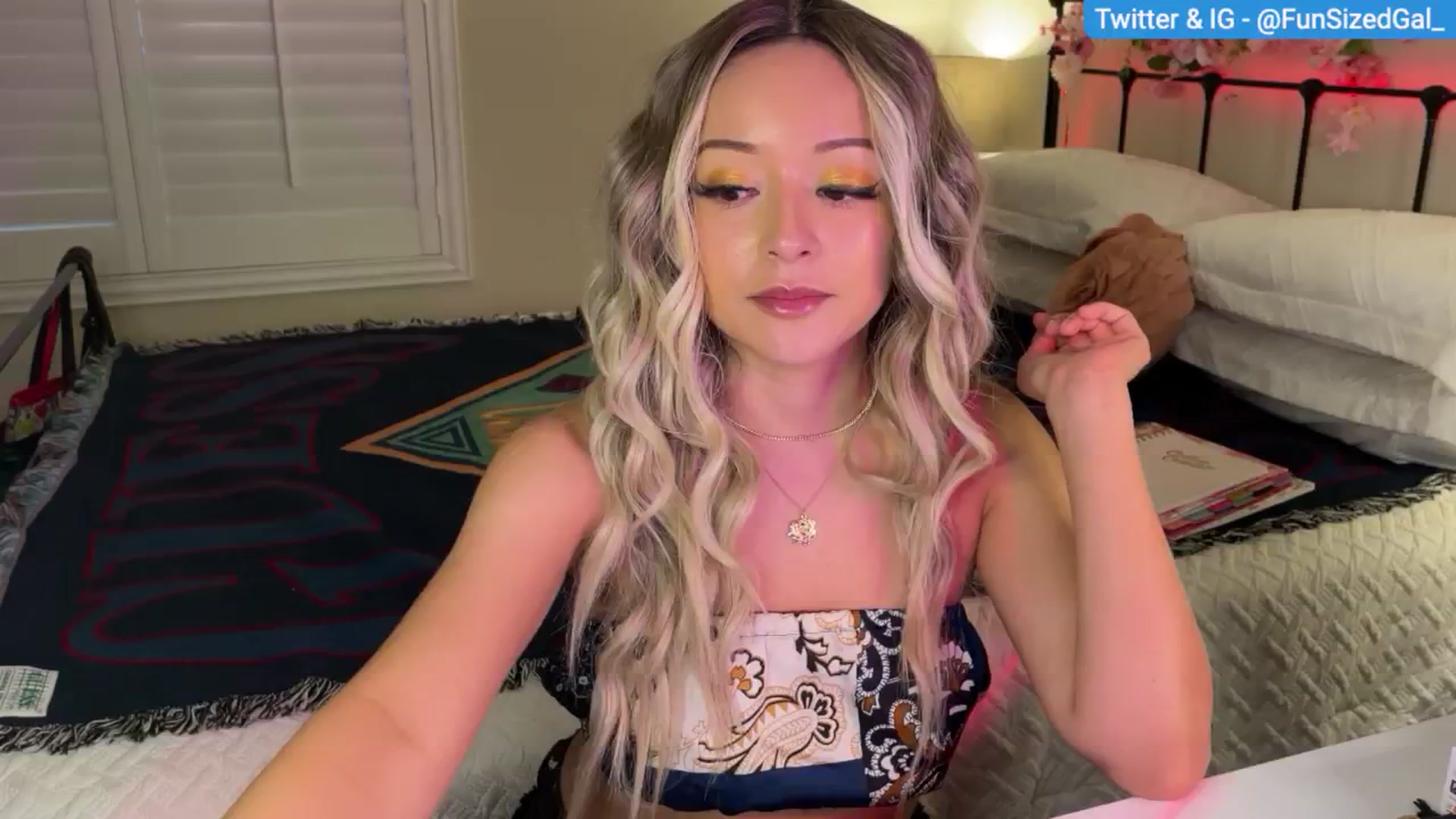 Gallery image thumbnail from FunSizedGal's myfreecams stream on, 09/18/2024, 02:49 image 2 of 20