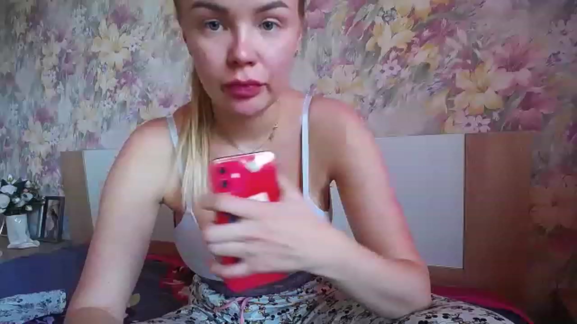 Gallery image thumbnail from FunSun5's myfreecams stream on, 05/14/2023, 15:49 image 19 of 20