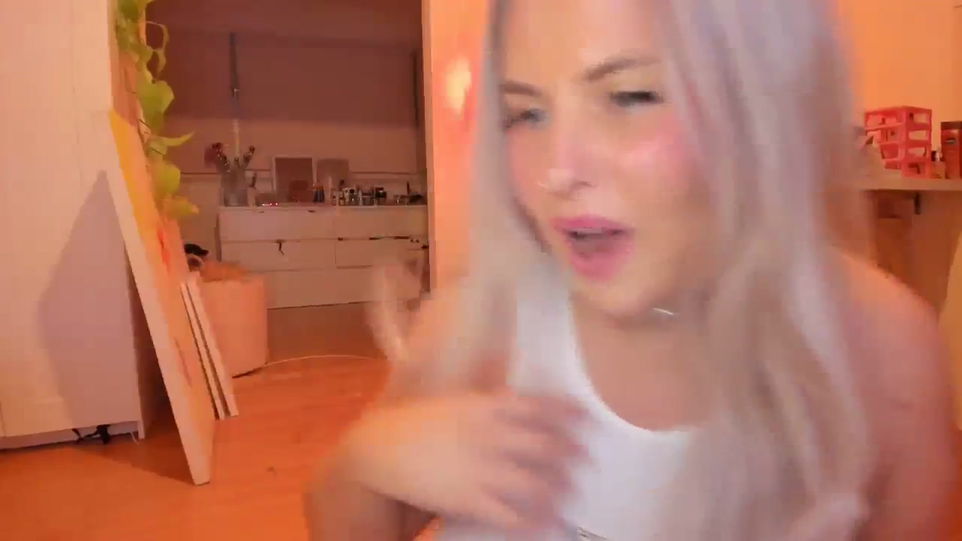 Gallery image thumbnail from Fun_Nikki's myfreecams stream on, 09/07/2023, 09:57 image 13 of 20