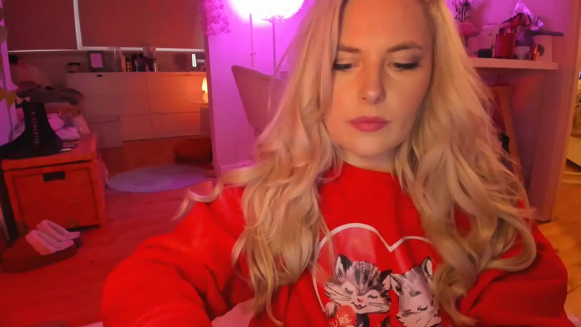 Gallery image thumbnail from Fun_Nikki's myfreecams stream on, 04/17/2024, 09:18 image 11 of 20