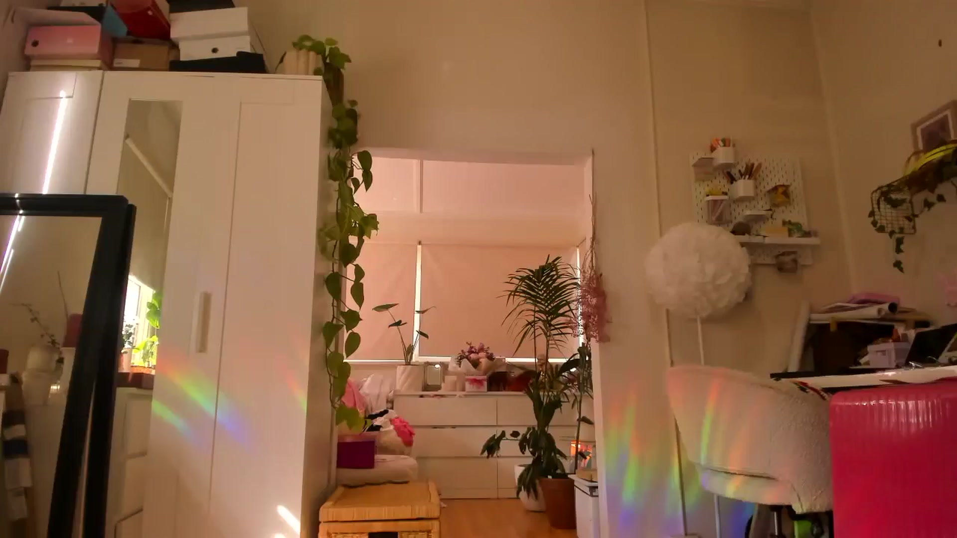 Gallery image thumbnail from Fun_Nikki's myfreecams stream on, 05/29/2024, 02:24 image 16 of 20