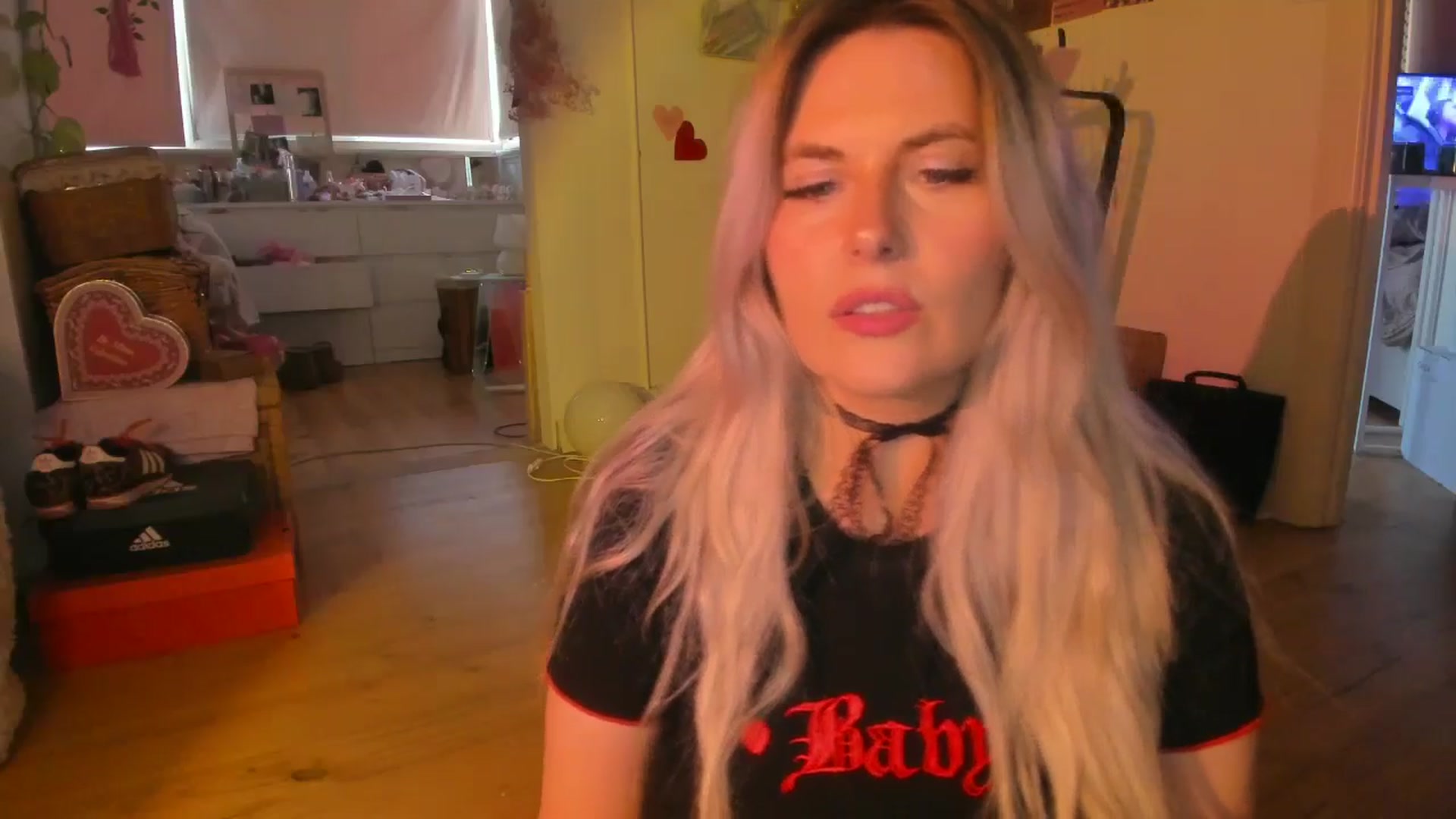 Gallery image thumbnail from Fun_Nikki's myfreecams stream on, 01/29/2025, 10:31 image 11 of 20