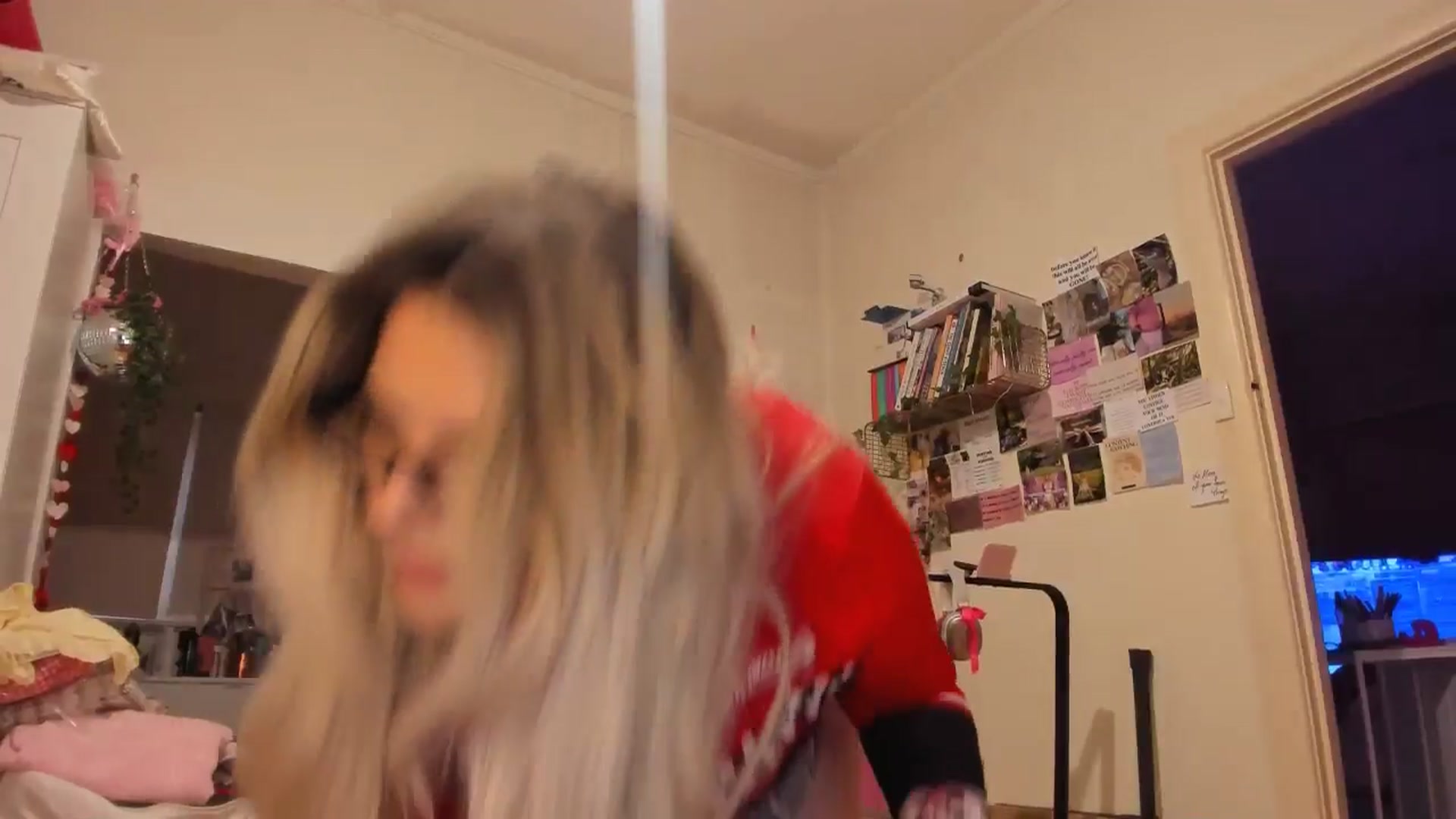 Gallery image thumbnail from Fun_Nikki's myfreecams stream on, 08/01/2025, 08:20 image 3 of 20