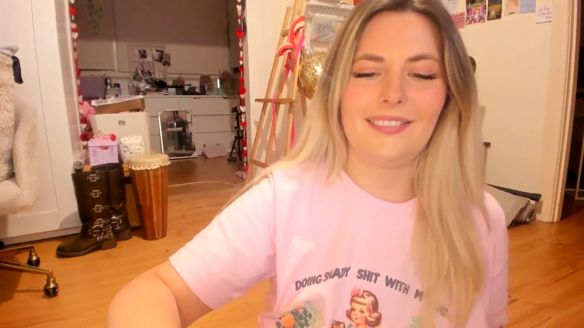 Gallery image thumbnail from Fun_Nikki's myfreecams stream on, 09/17/2025, 09:49 image 18 of 20