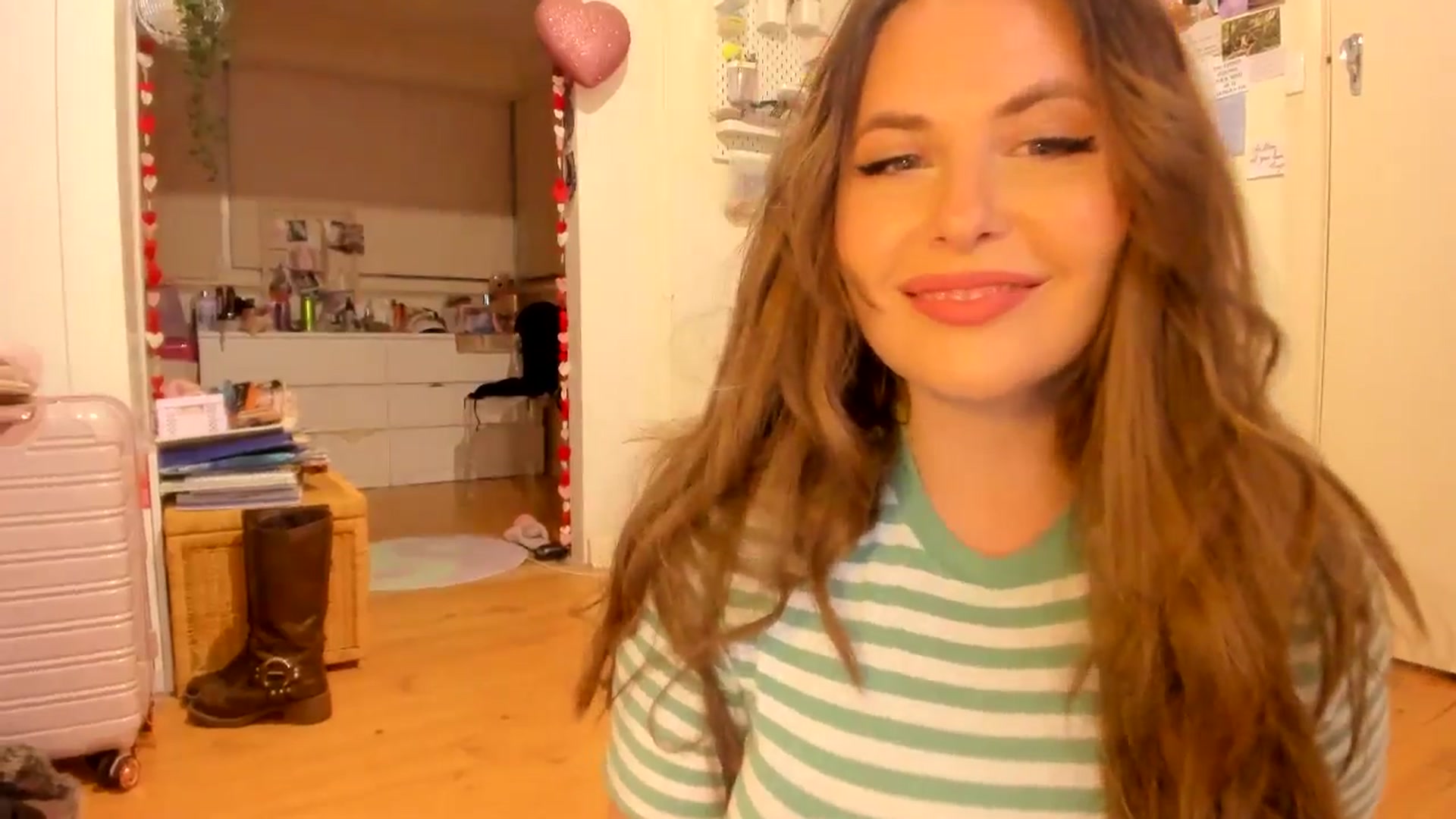 Gallery image thumbnail from Fun_Nikki's myfreecams stream on, 10/24/2025, 10:23 image 6 of 20