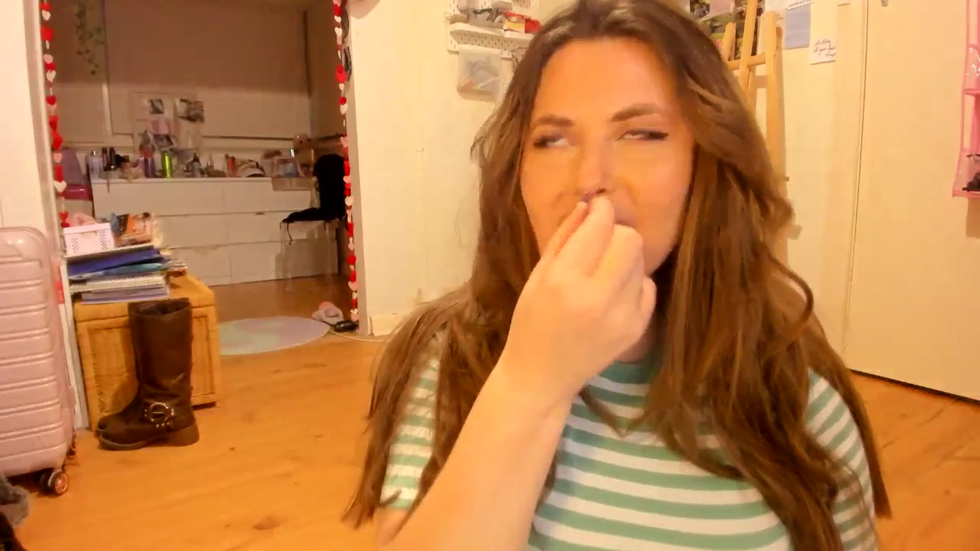 Gallery image thumbnail from Fun_Nikki's myfreecams stream on, 10/24/2025, 10:23 image 3 of 20