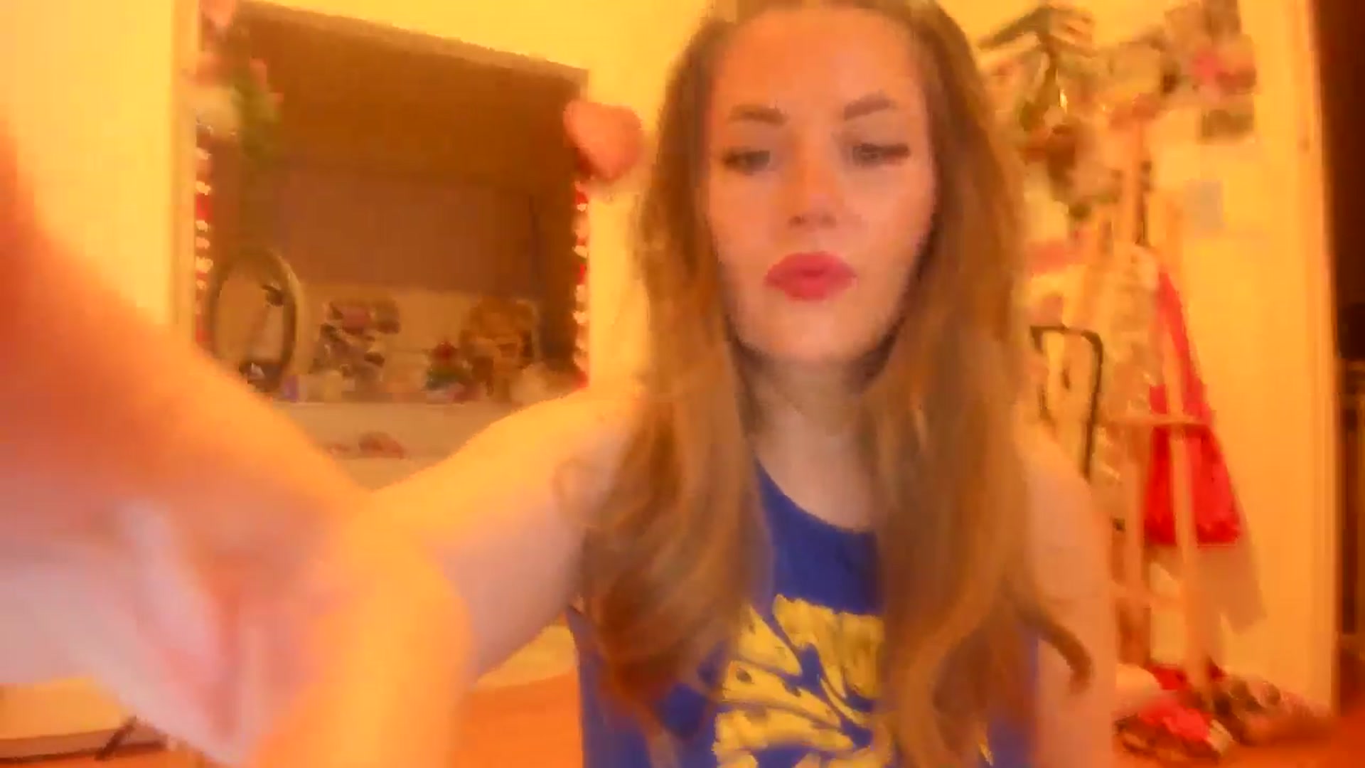 Gallery image thumbnail from Fun_Nikki's myfreecams stream on, 12/17/2025, 11:23 image 15 of 20