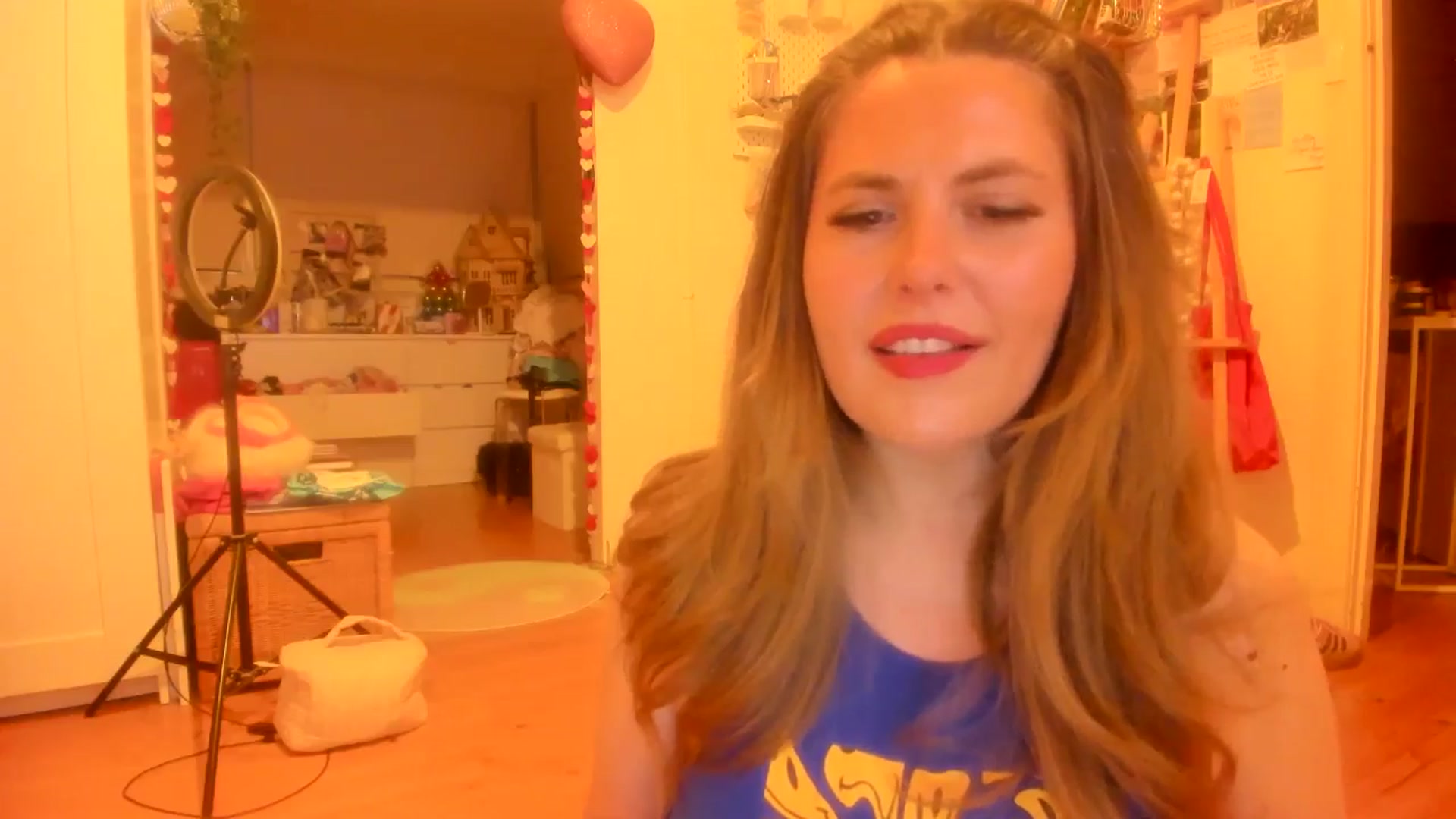 Gallery image thumbnail from Fun_Nikki's myfreecams stream on, 12/17/2025, 11:23 image 19 of 20
