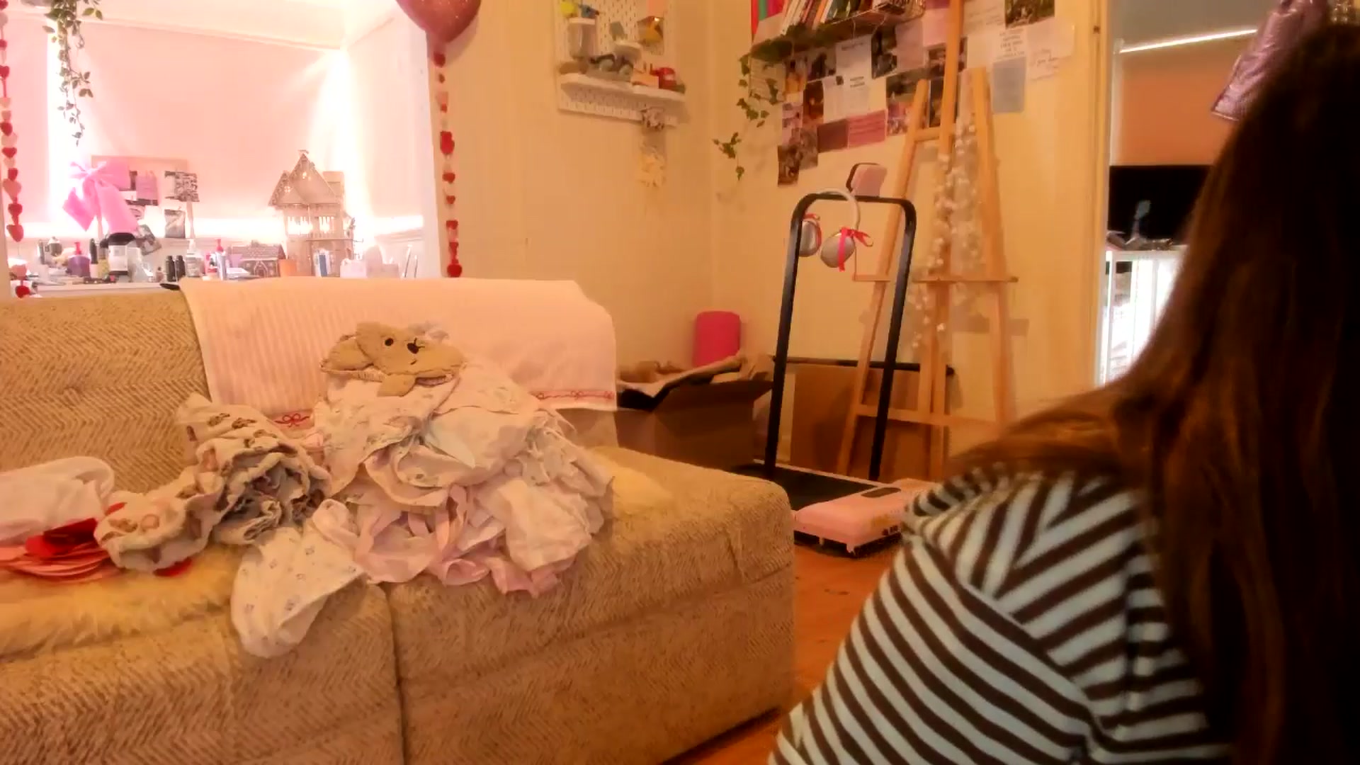 Gallery image thumbnail from Fun_Nikki's myfreecams stream on, 02/05/2026, 01:23 image 15 of 20