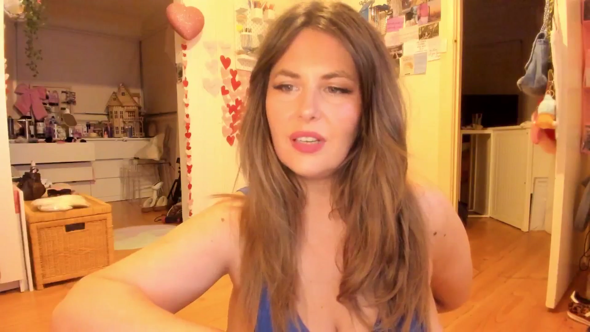 Gallery image thumbnail from Fun_Nikki's myfreecams stream on, 03/21/2026, 11:11 image 15 of 20