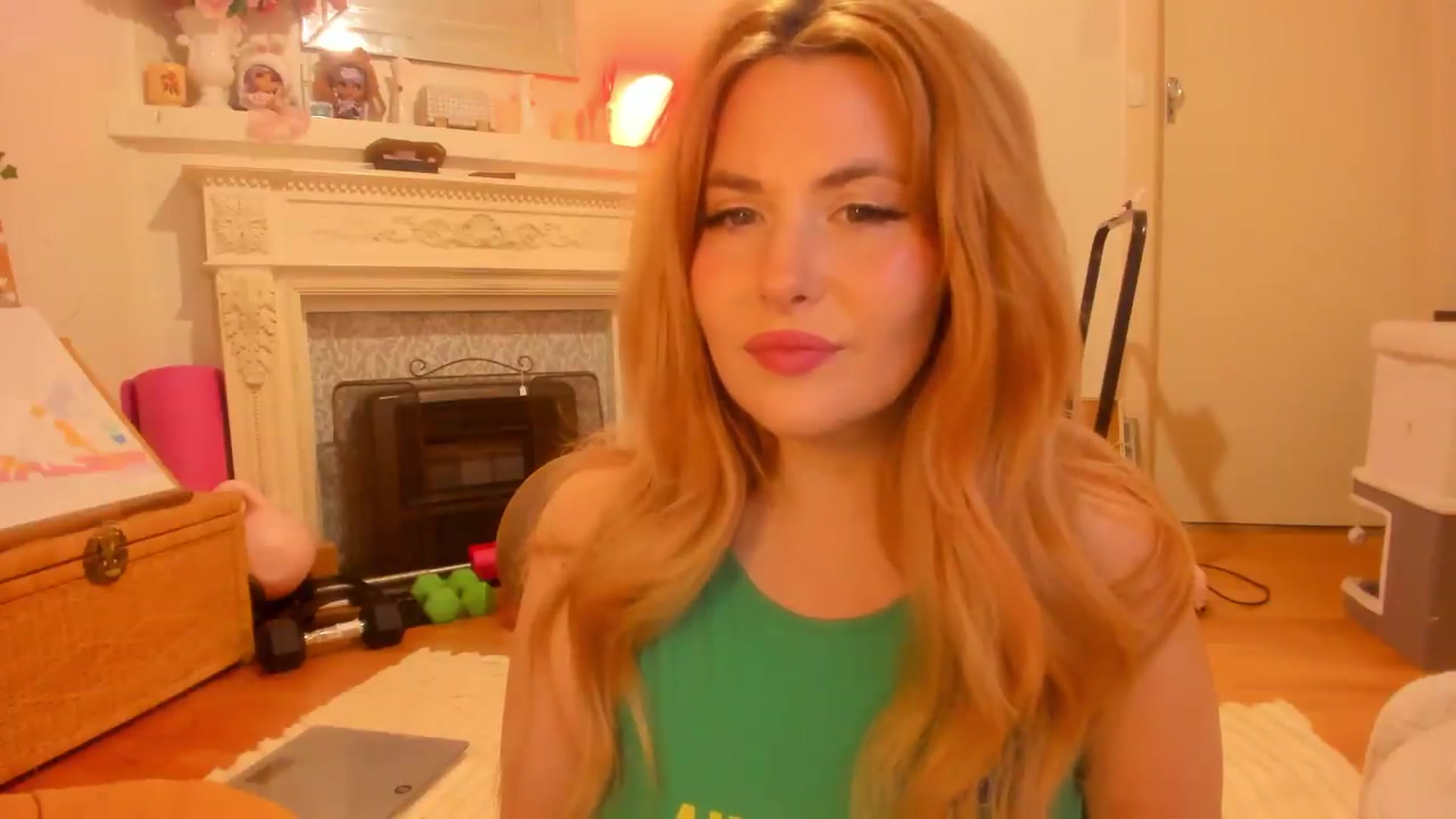 Gallery image thumbnail from Fun_Nikki's myfreecams stream on, 05/09/2026, 11:49 image 8 of 20