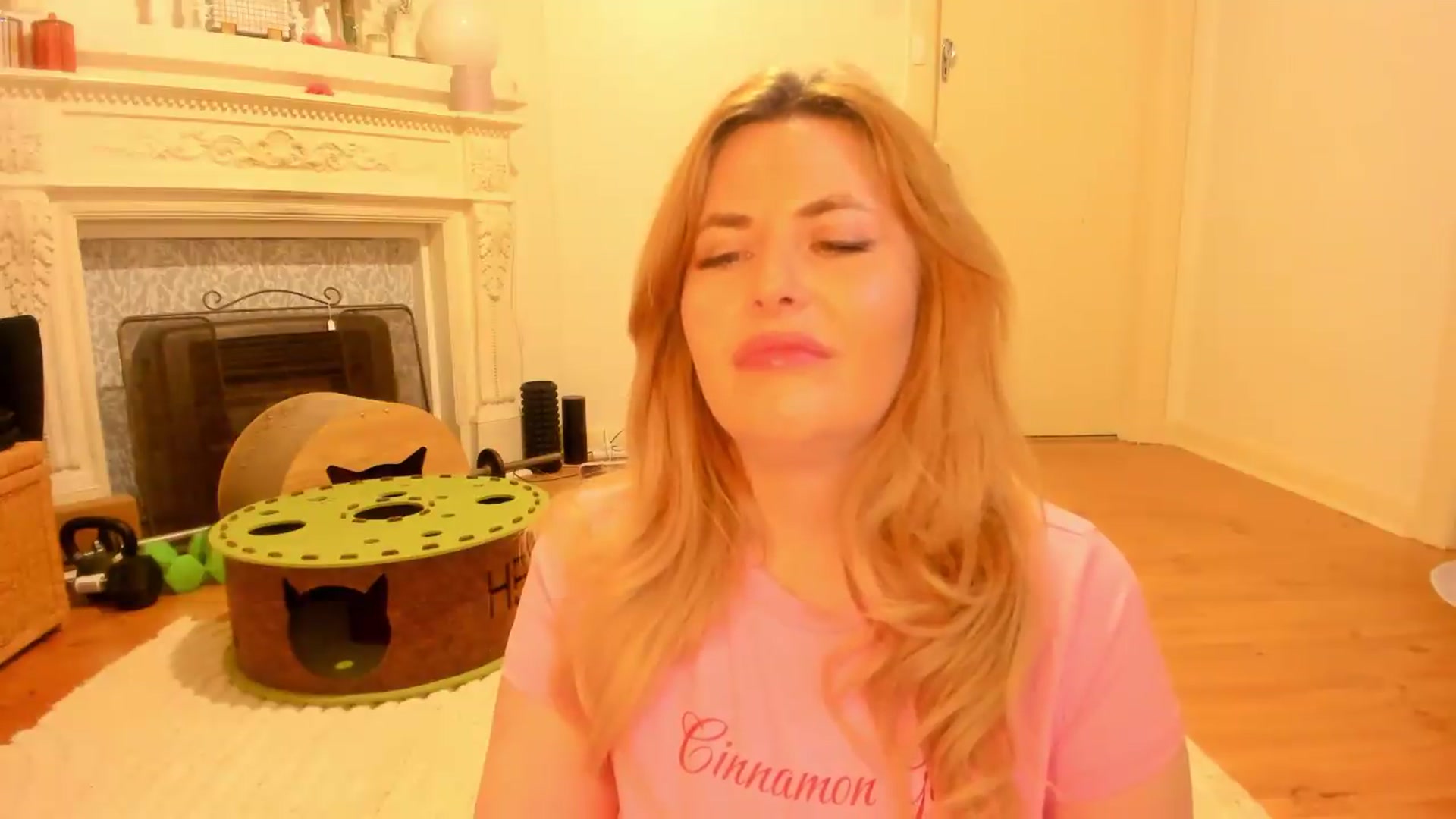 Gallery image thumbnail from Fun_Nikki's myfreecams stream on, 08/01/2026, 15:39 image 20 of 20