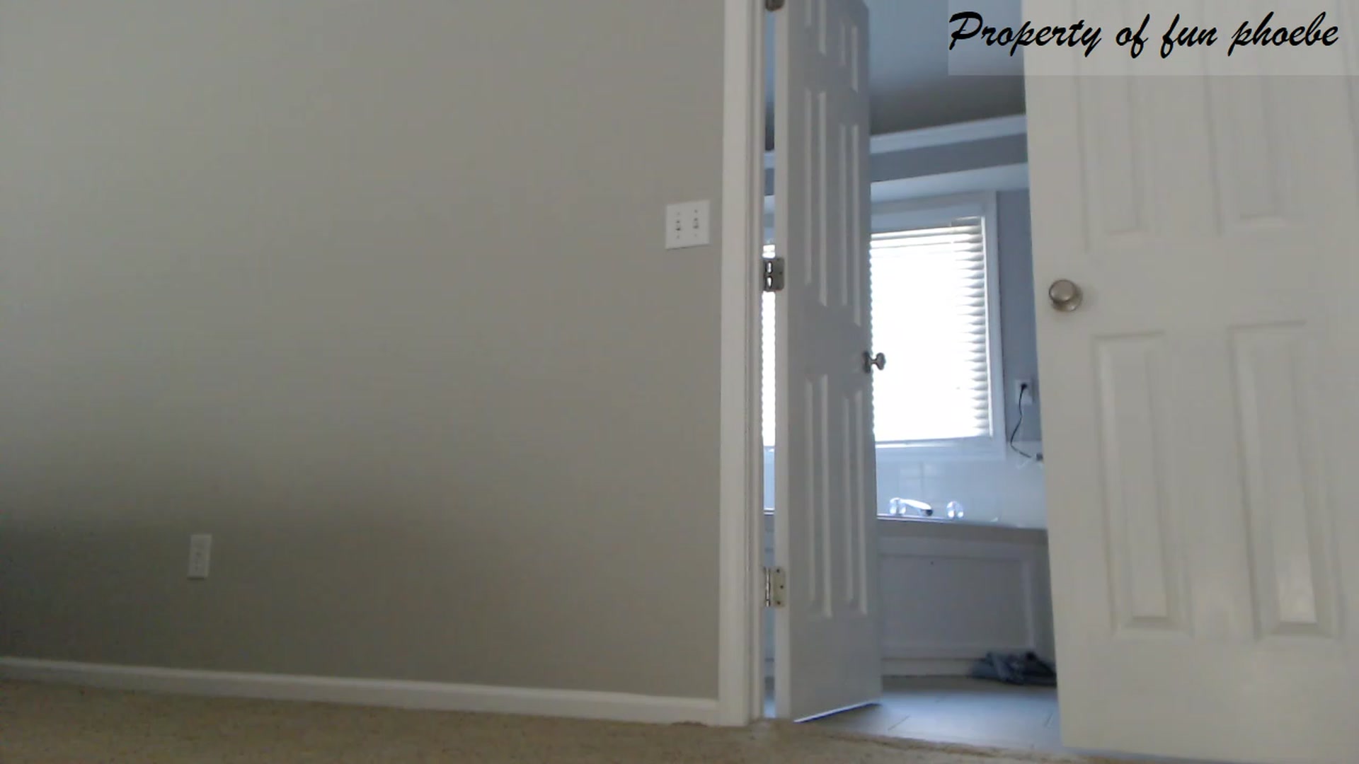 Gallery image thumbnail from Fun_Phoebe's myfreecams stream on, 02/10/2023, 20:10 image 19 of 20