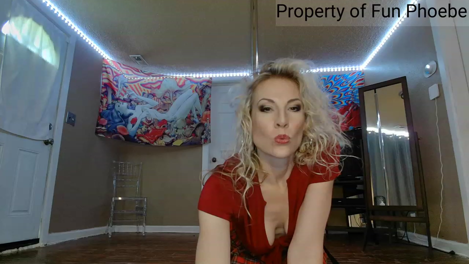 Gallery image thumbnail from Fun_Phoebe's myfreecams stream on, 06/21/2023, 17:59 image 4 of 20