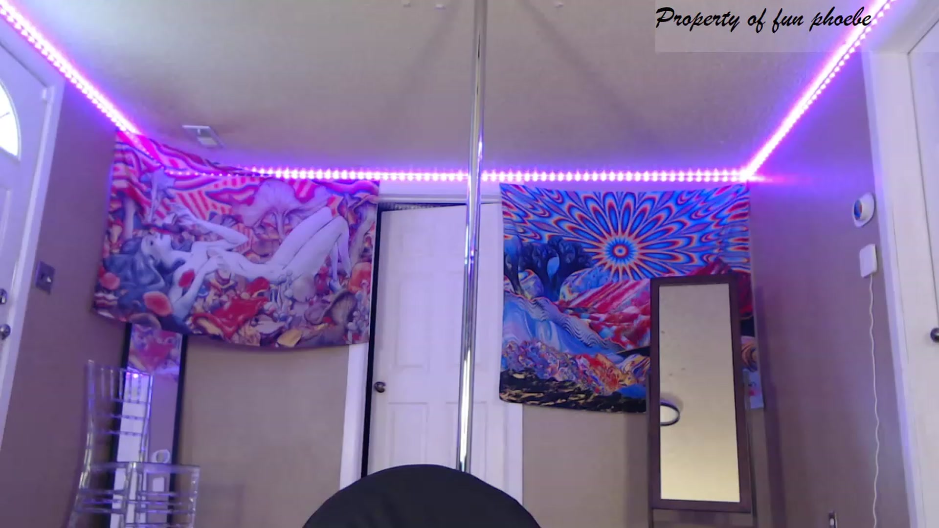 Gallery image thumbnail from Fun_Phoebe's myfreecams stream on, 08/14/2023, 16:18 image 19 of 20