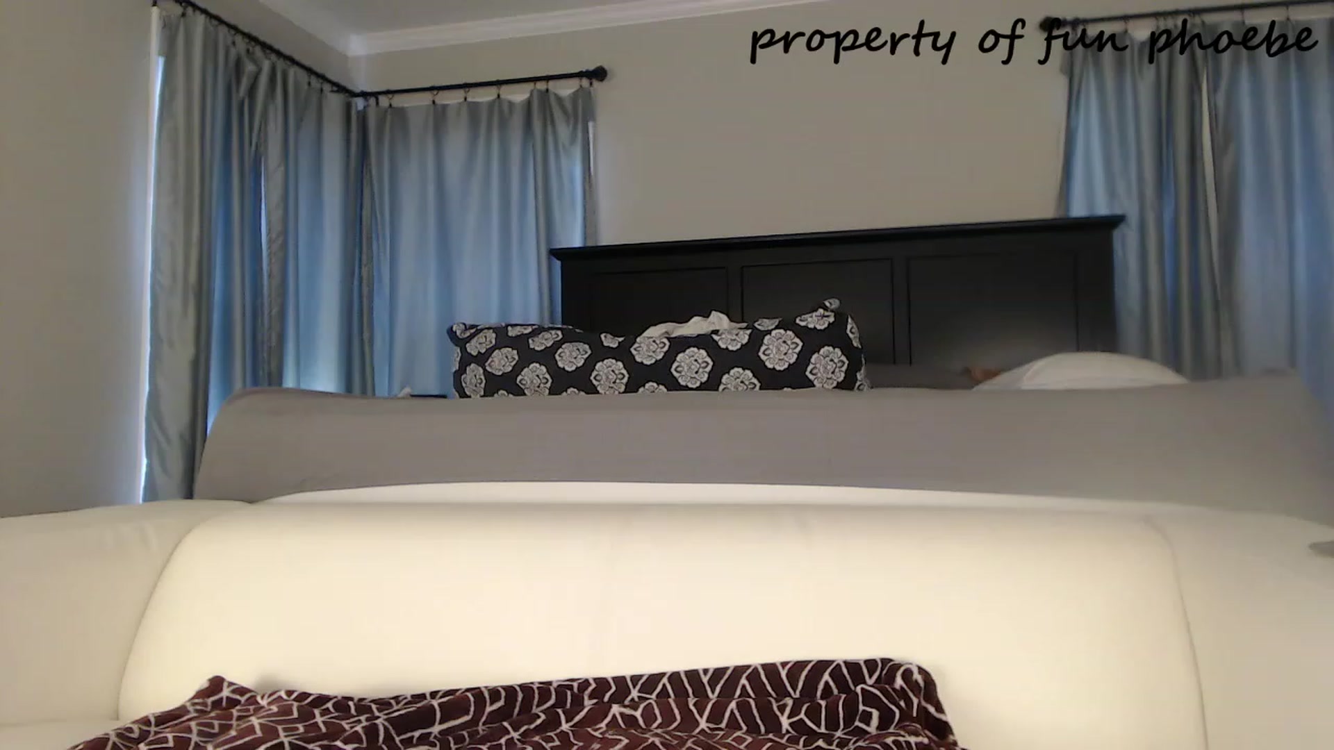Gallery image thumbnail from Fun_Phoebe's myfreecams stream on, 09/26/2023, 16:16 image 10 of 20