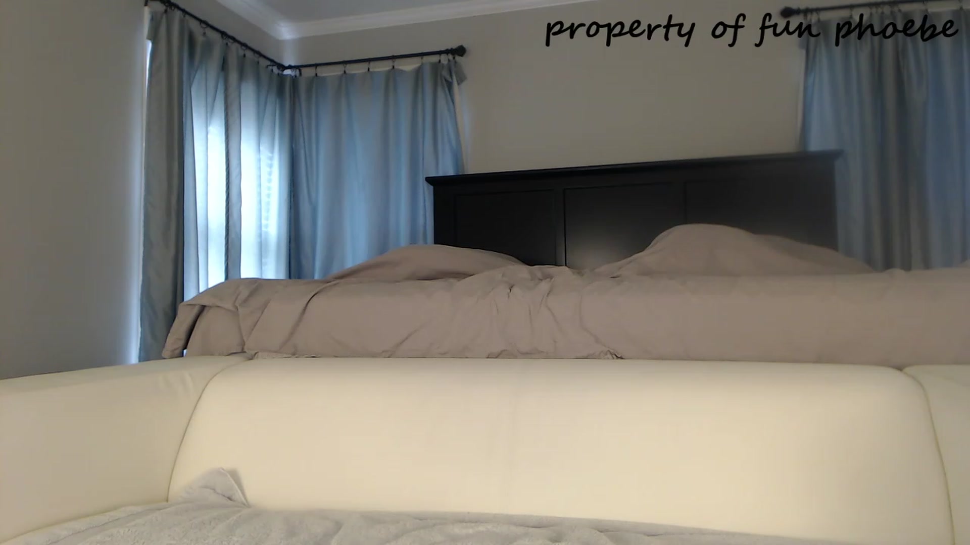 Gallery image thumbnail from Fun_Phoebe's myfreecams stream on, 10/17/2023, 17:21 image 12 of 20