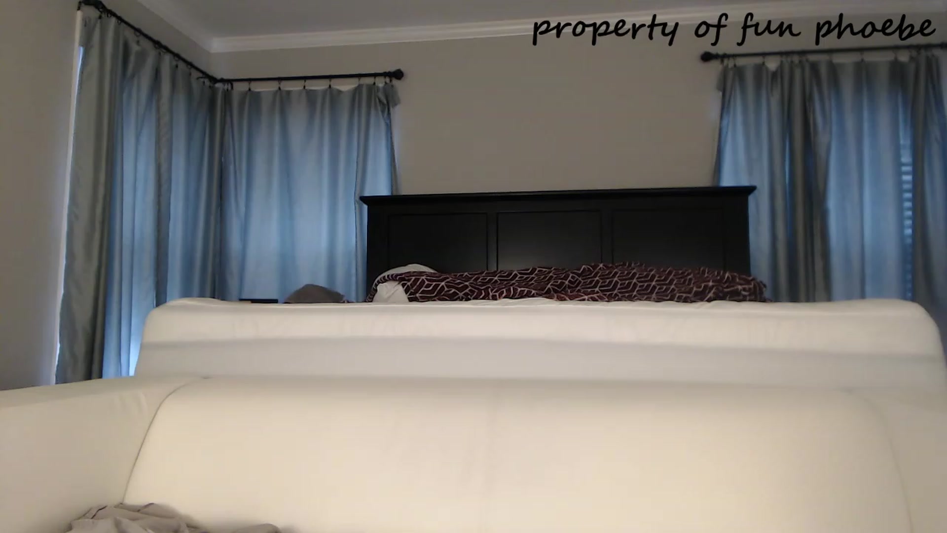 Gallery image thumbnail from Fun_Phoebe's myfreecams stream on, 10/28/2023, 15:39 image 12 of 20