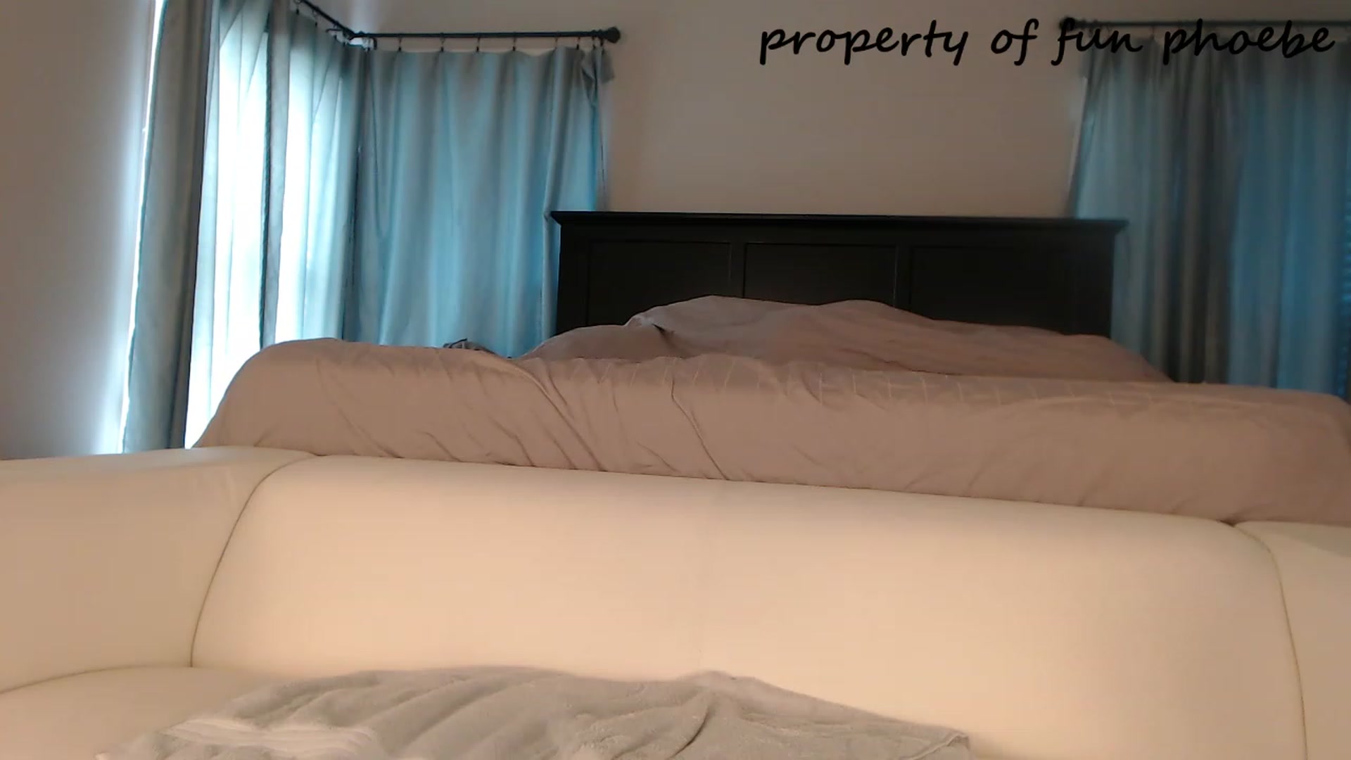 Gallery image thumbnail from Fun_Phoebe's myfreecams stream on, 10/30/2023, 19:45 image 7 of 20