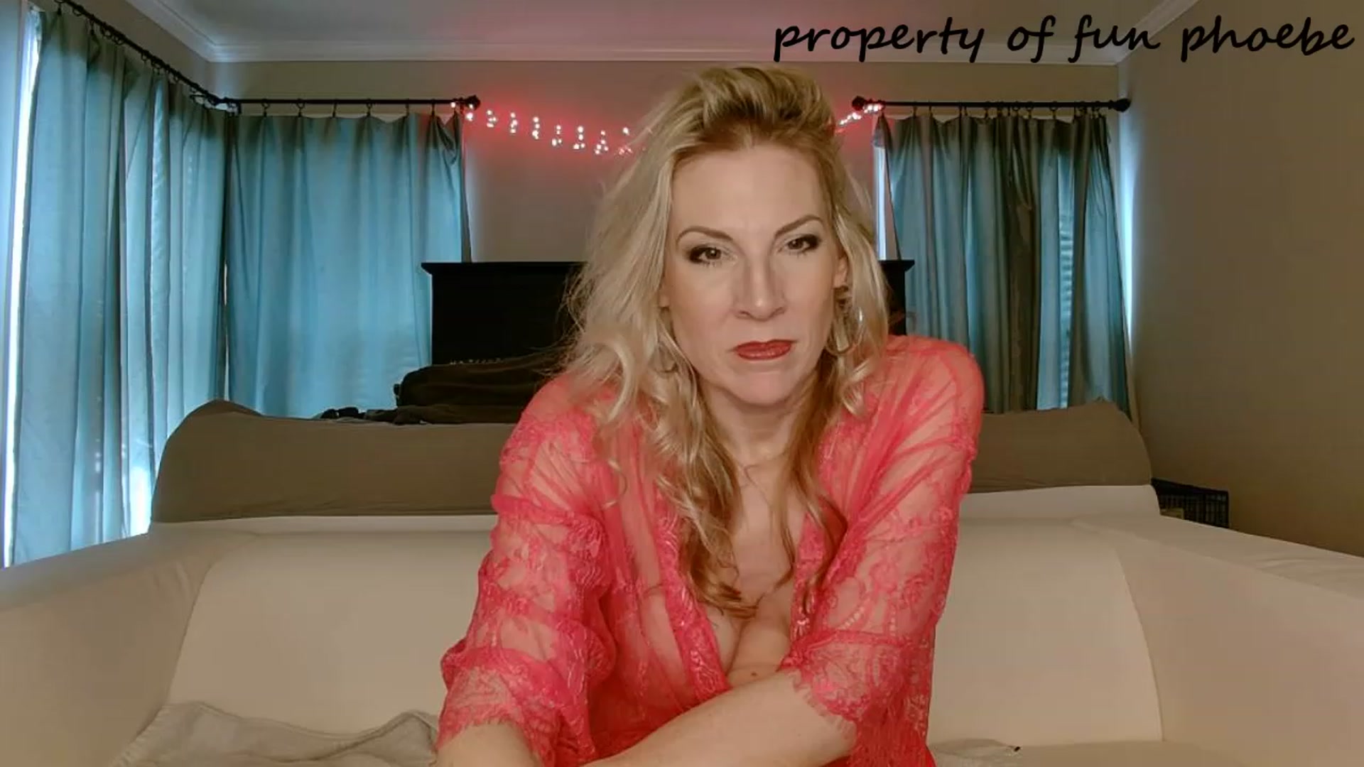 Gallery image thumbnail from Fun_Phoebe's myfreecams stream on, 02/13/2024, 20:22 image 5 of 20