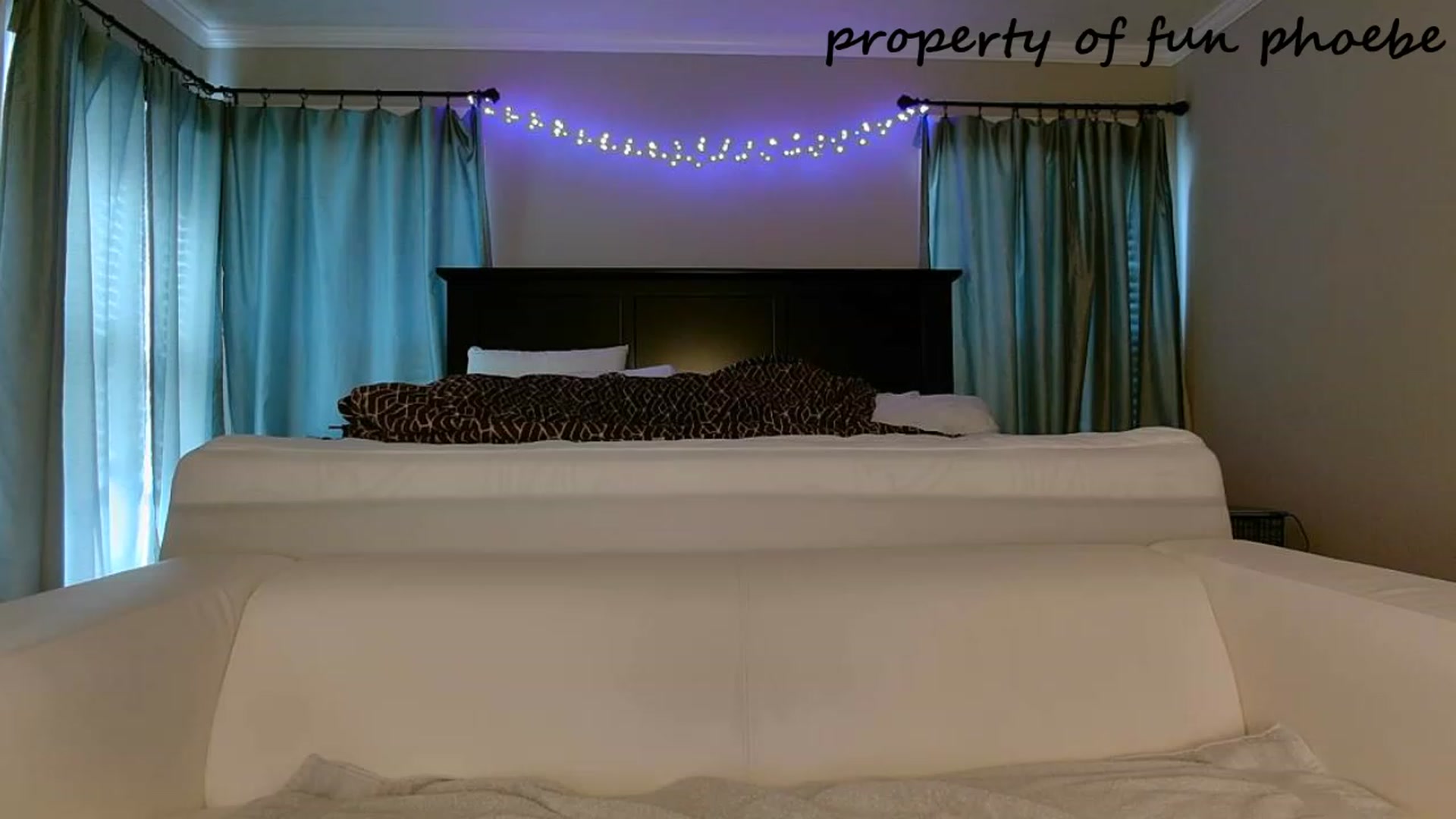 Gallery image thumbnail from Fun_Phoebe's myfreecams stream on, 03/06/2024, 18:43 image 4 of 20