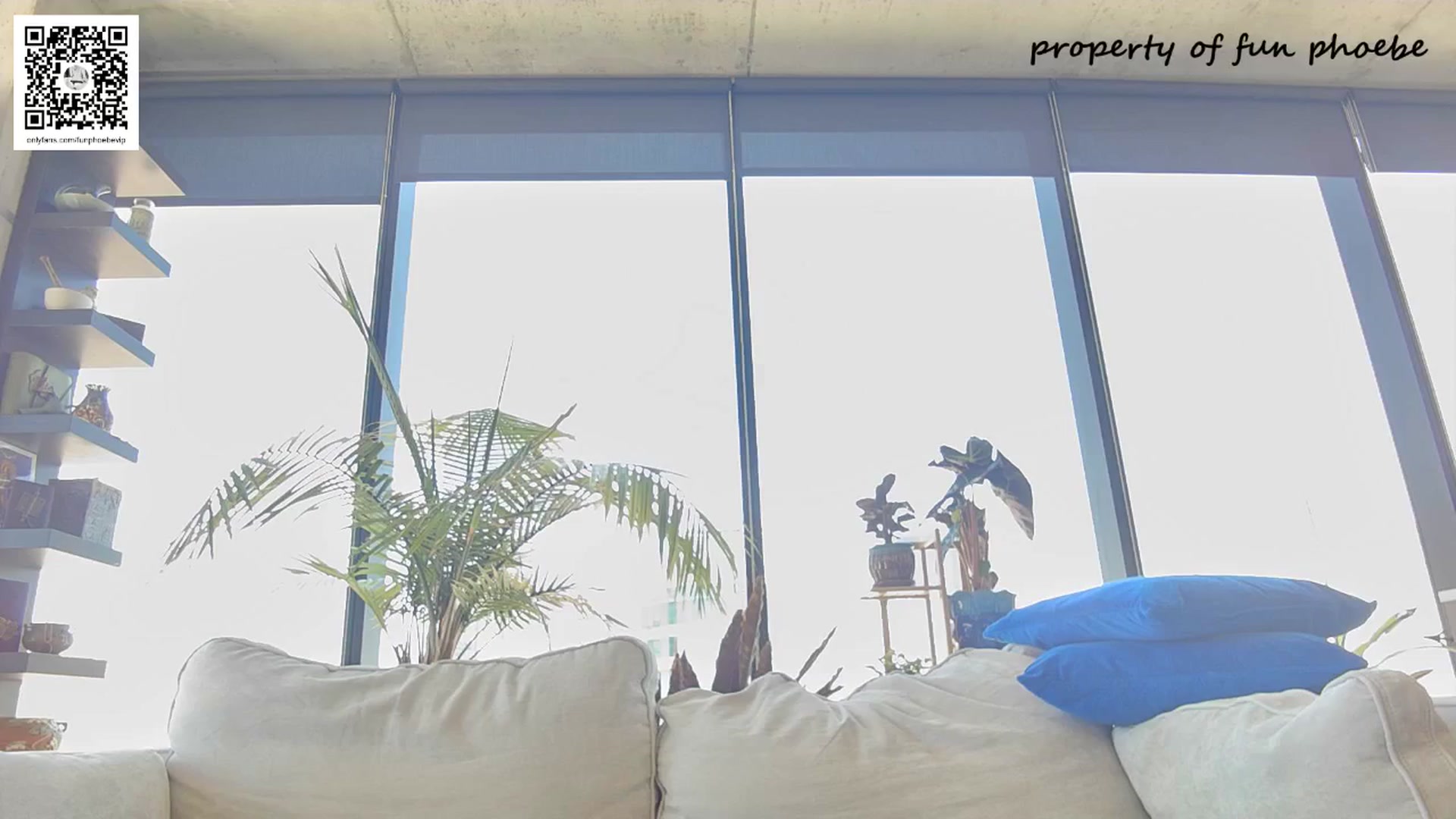 Gallery image thumbnail from Fun_Phoebe's myfreecams stream on, 05/22/2024, 18:11 image 17 of 20