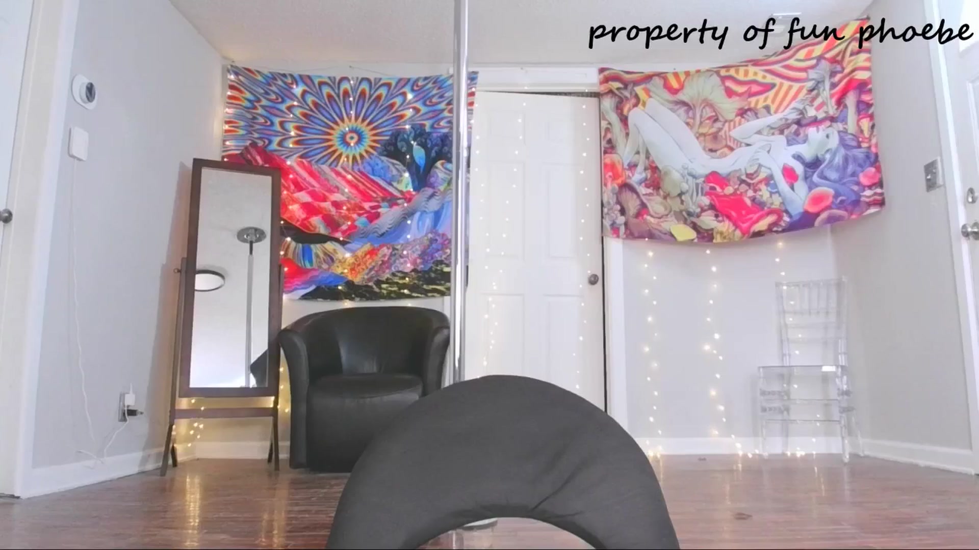 Gallery image thumbnail from Fun_Phoebe's myfreecams stream on, 03/14/2025, 18:59 image 17 of 20