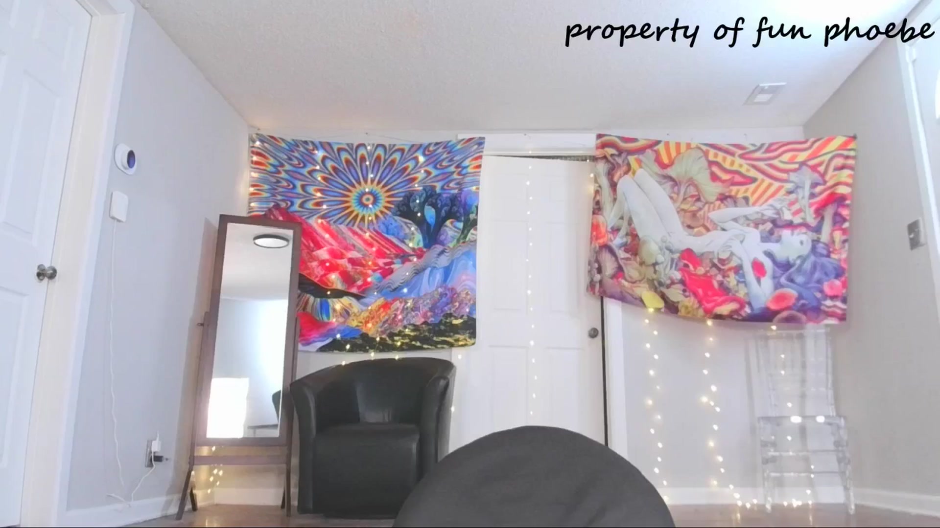 Gallery image thumbnail from Fun_Phoebe's myfreecams stream on, 03/21/2025, 19:37 image 1 of 20