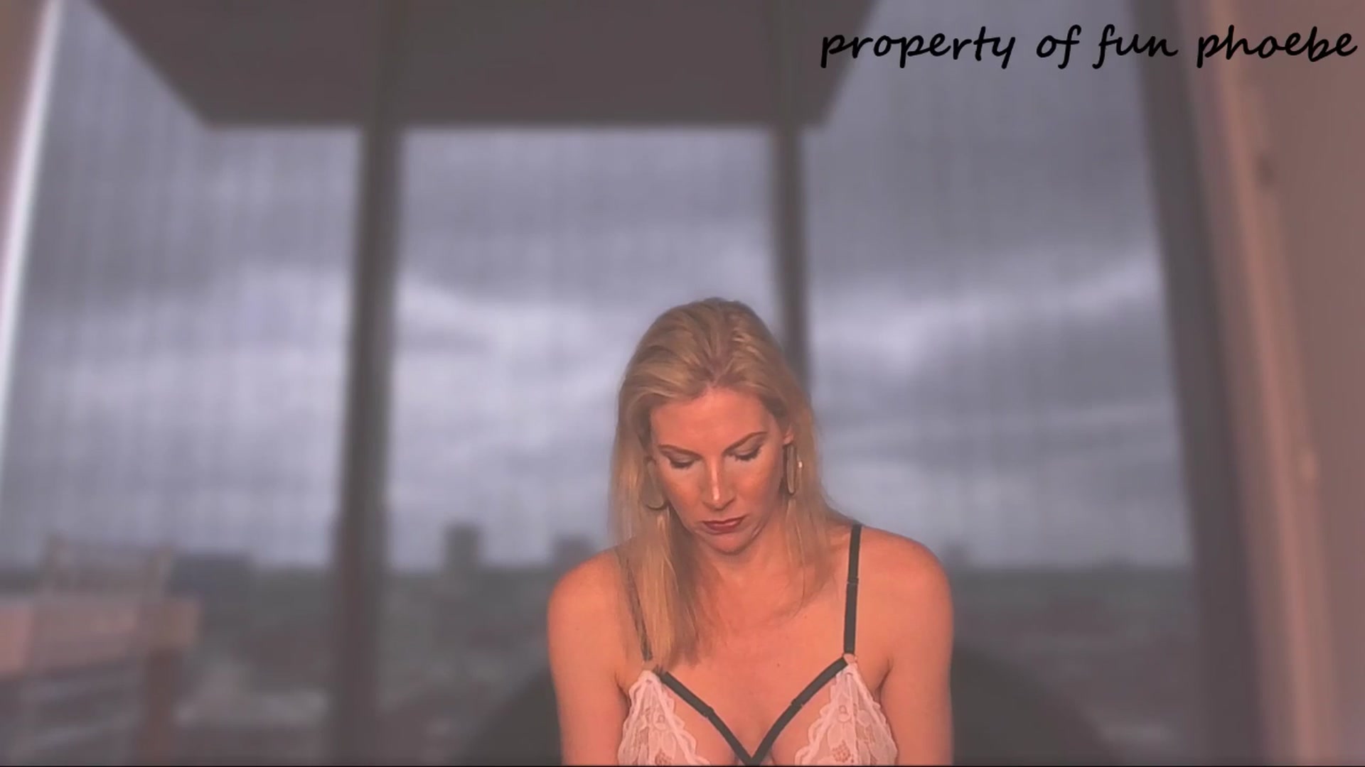 Gallery image thumbnail from Fun_Phoebe's myfreecams stream on, 04/25/2025, 19:11 image 5 of 20