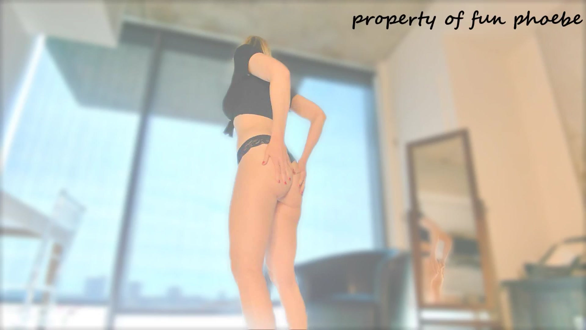 Gallery image thumbnail from Fun_Phoebe's myfreecams stream on, 05/17/2025, 17:32 image 8 of 20