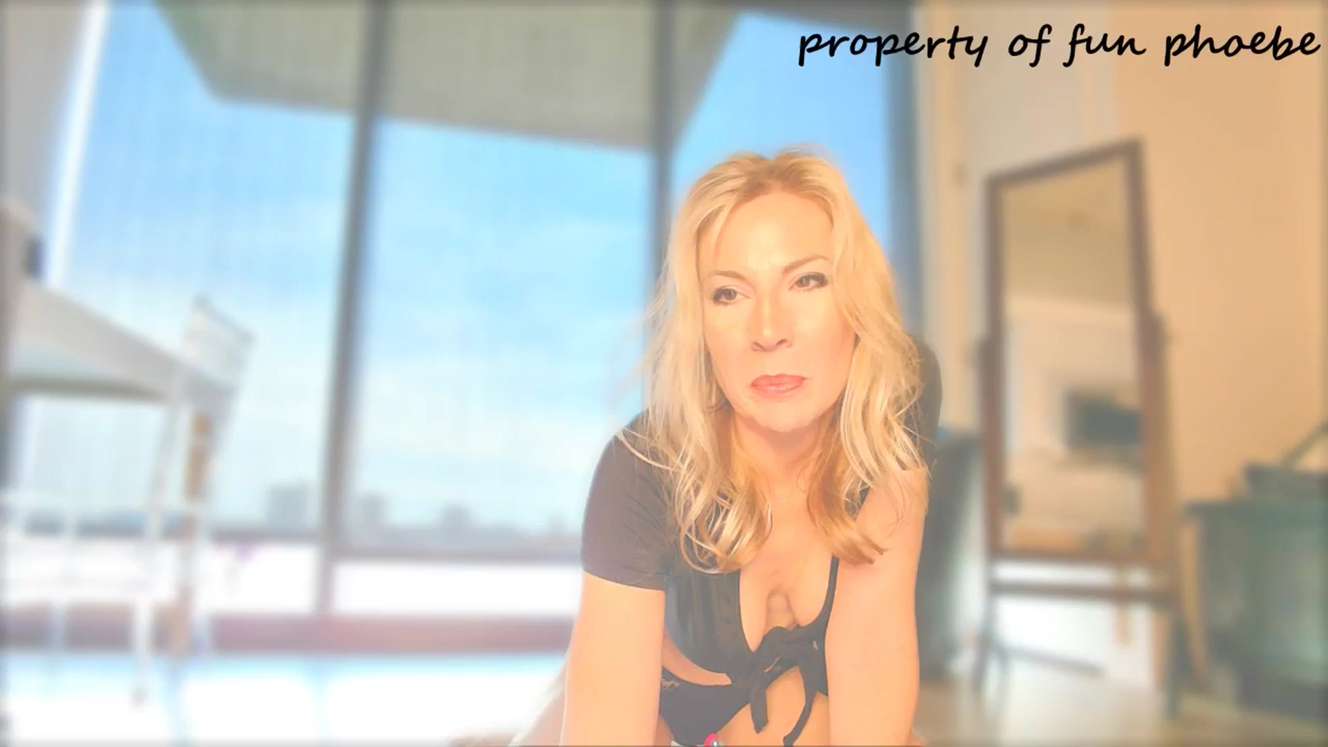 Gallery image thumbnail from Fun_Phoebe's myfreecams stream on, 05/17/2025, 18:55 image 20 of 20