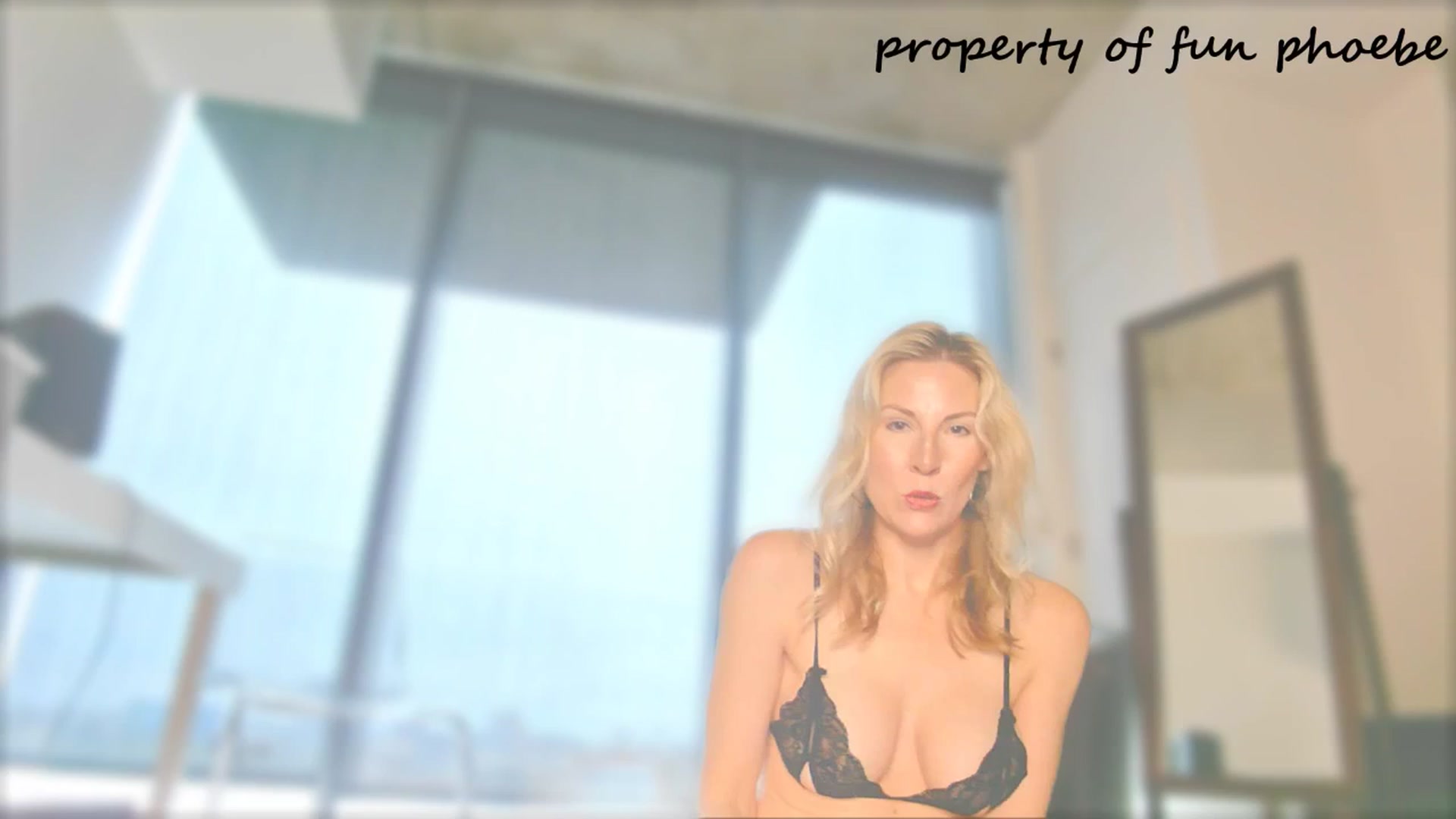 Gallery image thumbnail from Fun_Phoebe's myfreecams stream on, 05/27/2025, 17:59 image 1 of 20