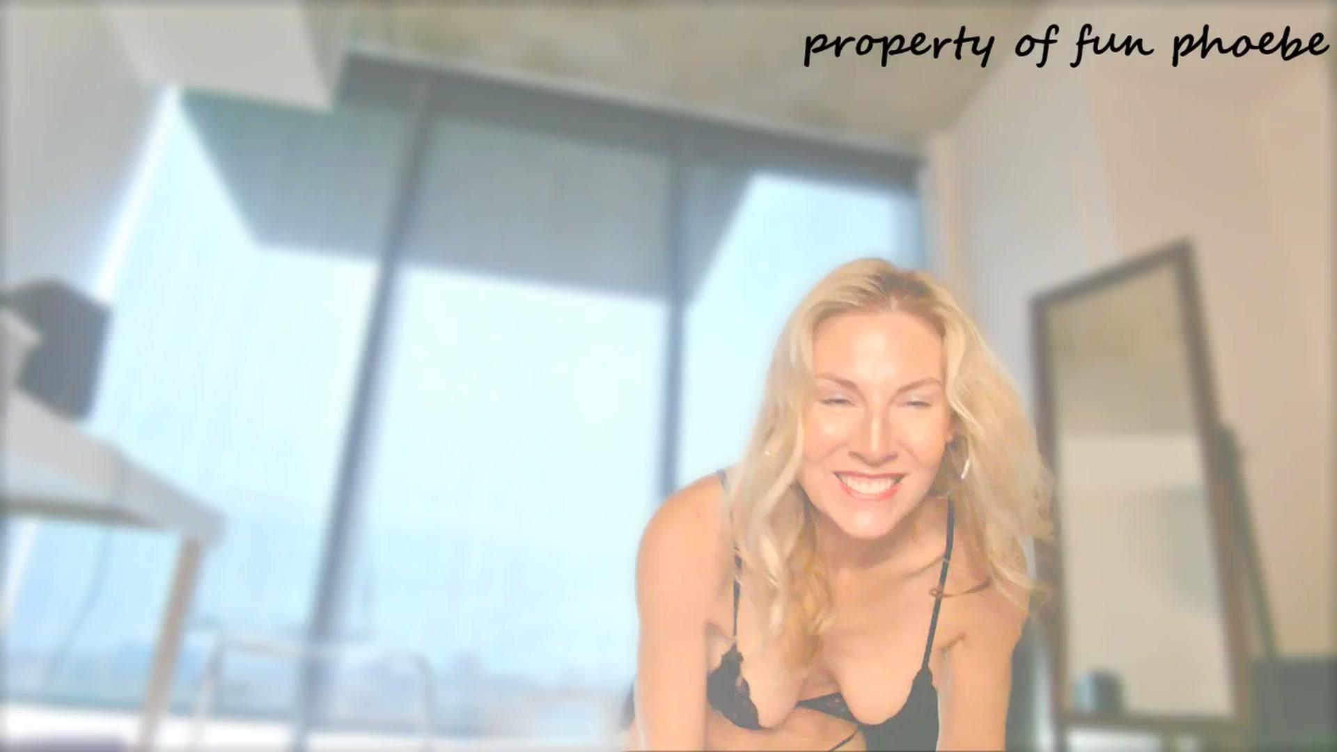 Gallery image thumbnail from Fun_Phoebe's myfreecams stream on, 05/27/2025, 17:59 image 2 of 20