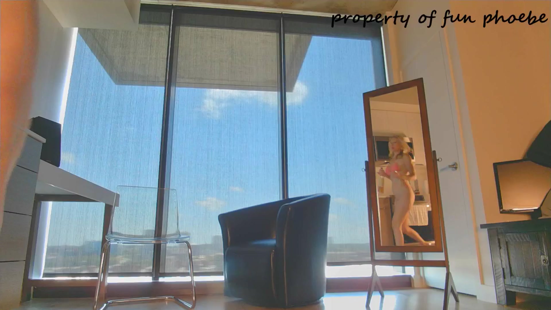 Gallery image thumbnail from Fun_Phoebe's myfreecams stream on, 06/21/2025, 18:13 image 4 of 20